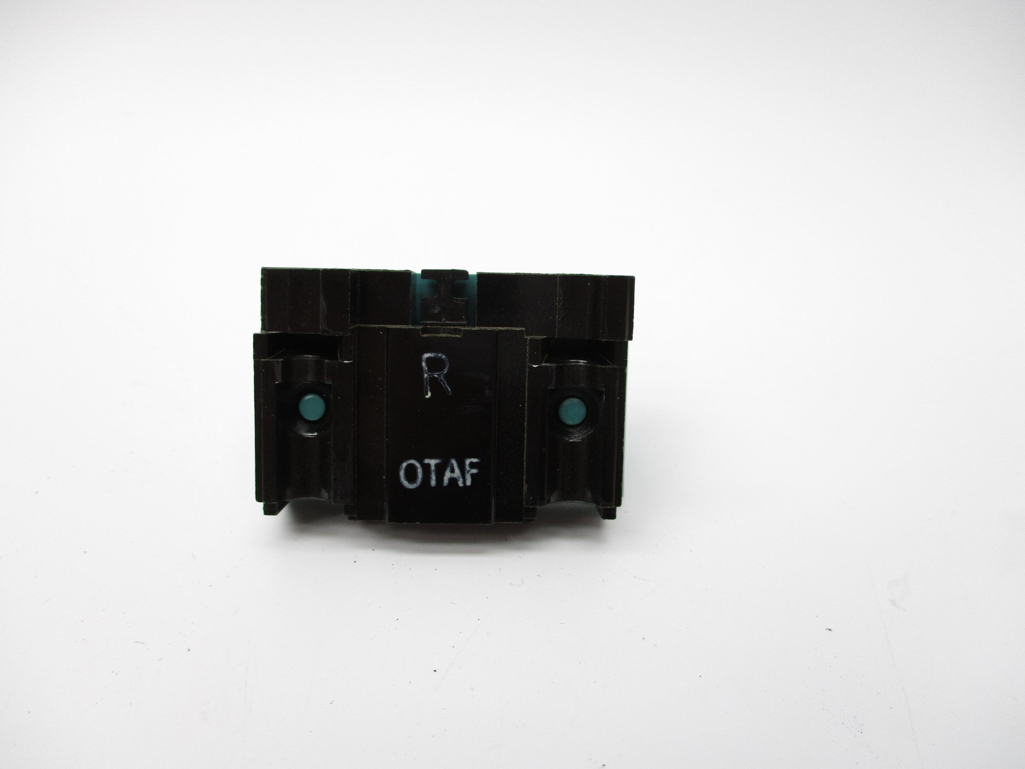 INDUSTRIAL SPARE PART 800T-XAR SER. A 150VAC .15A NSNP