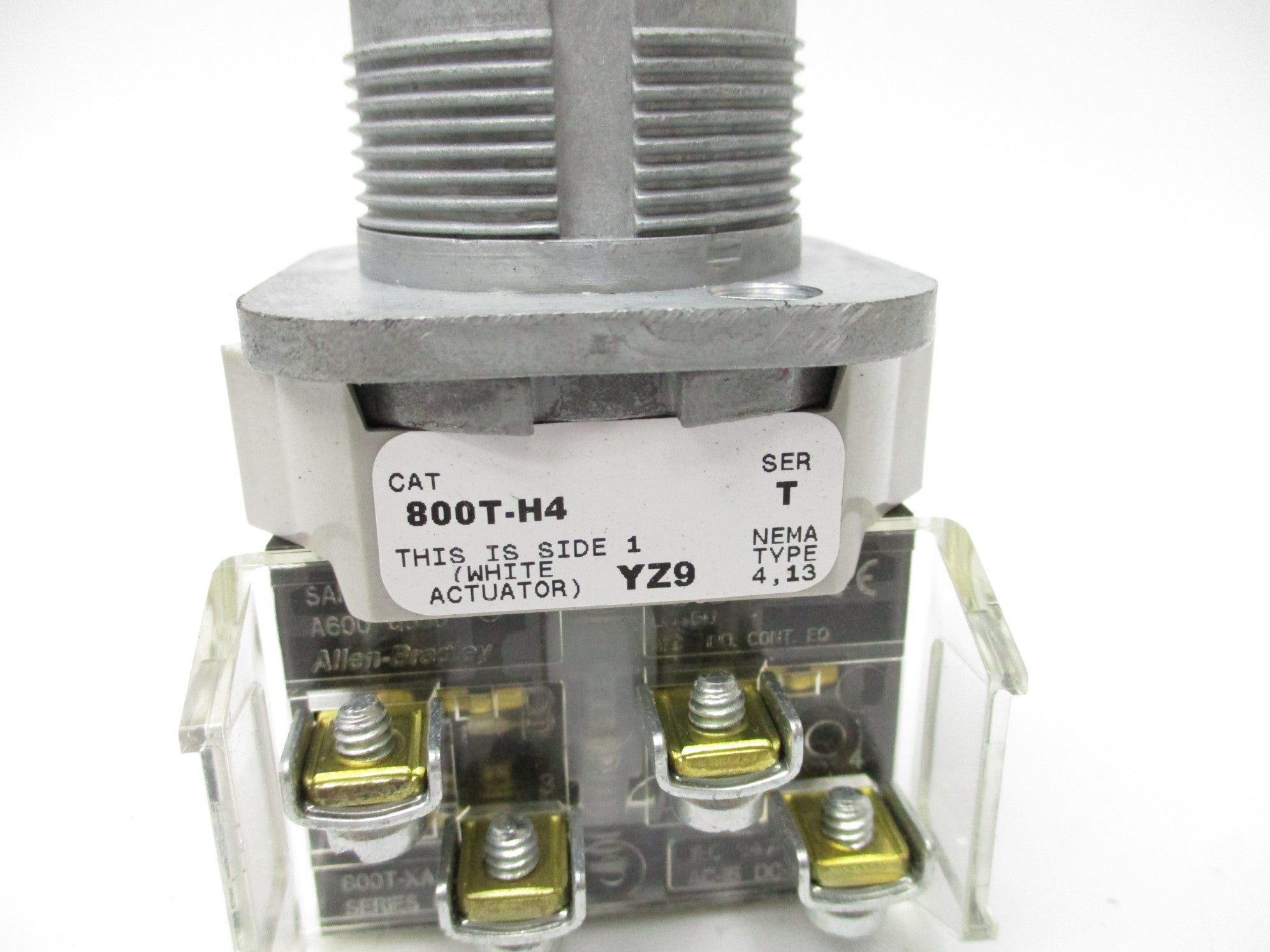 ALLEN BRADLEY 800T-H4 SER. T (AS PICTURED) NSNP