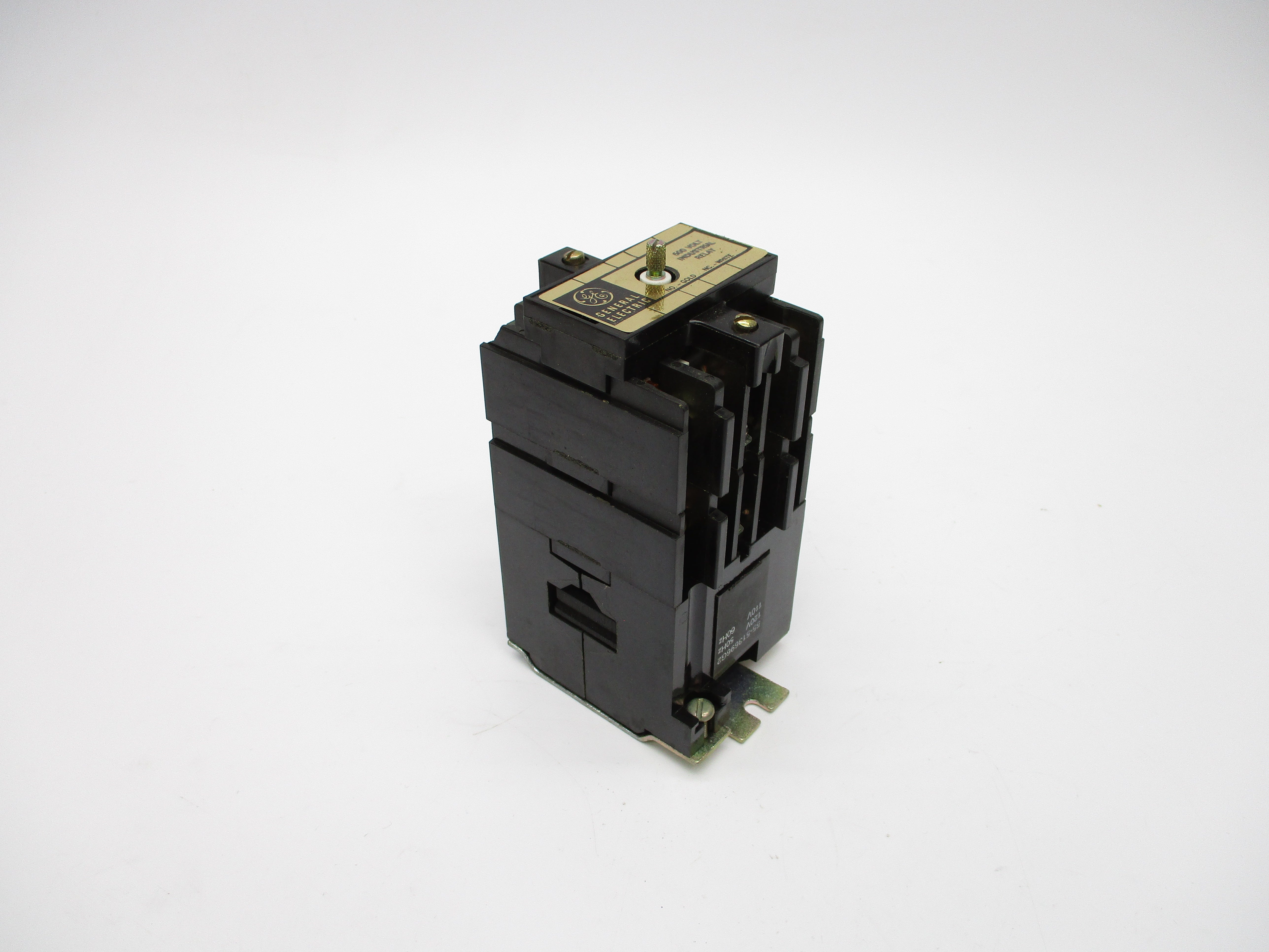 GENERAL ELECTRIC CR120B03502 10A 110/120V NSMP