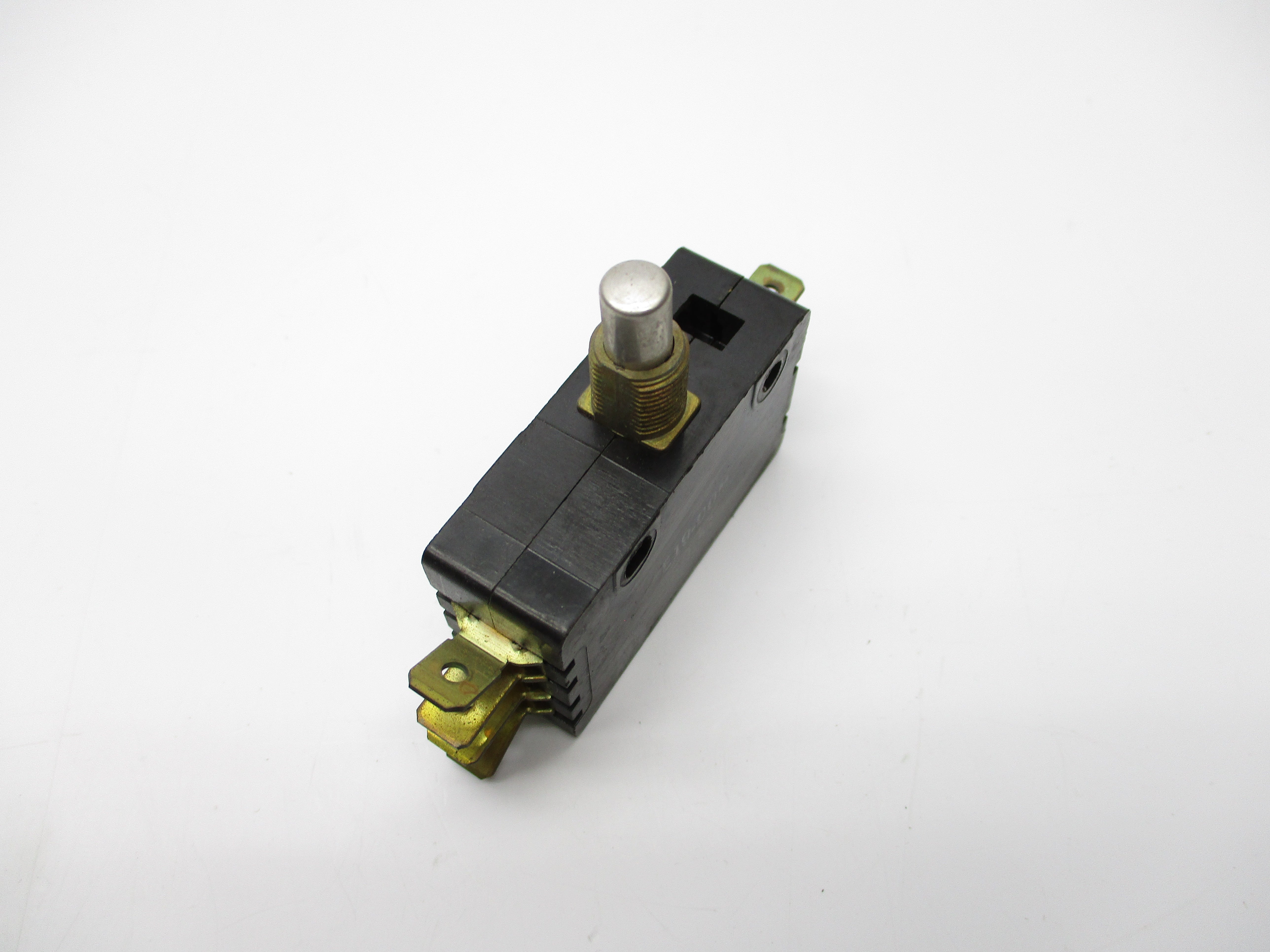 CHERRY ELECTRIC E19-00M NSNP