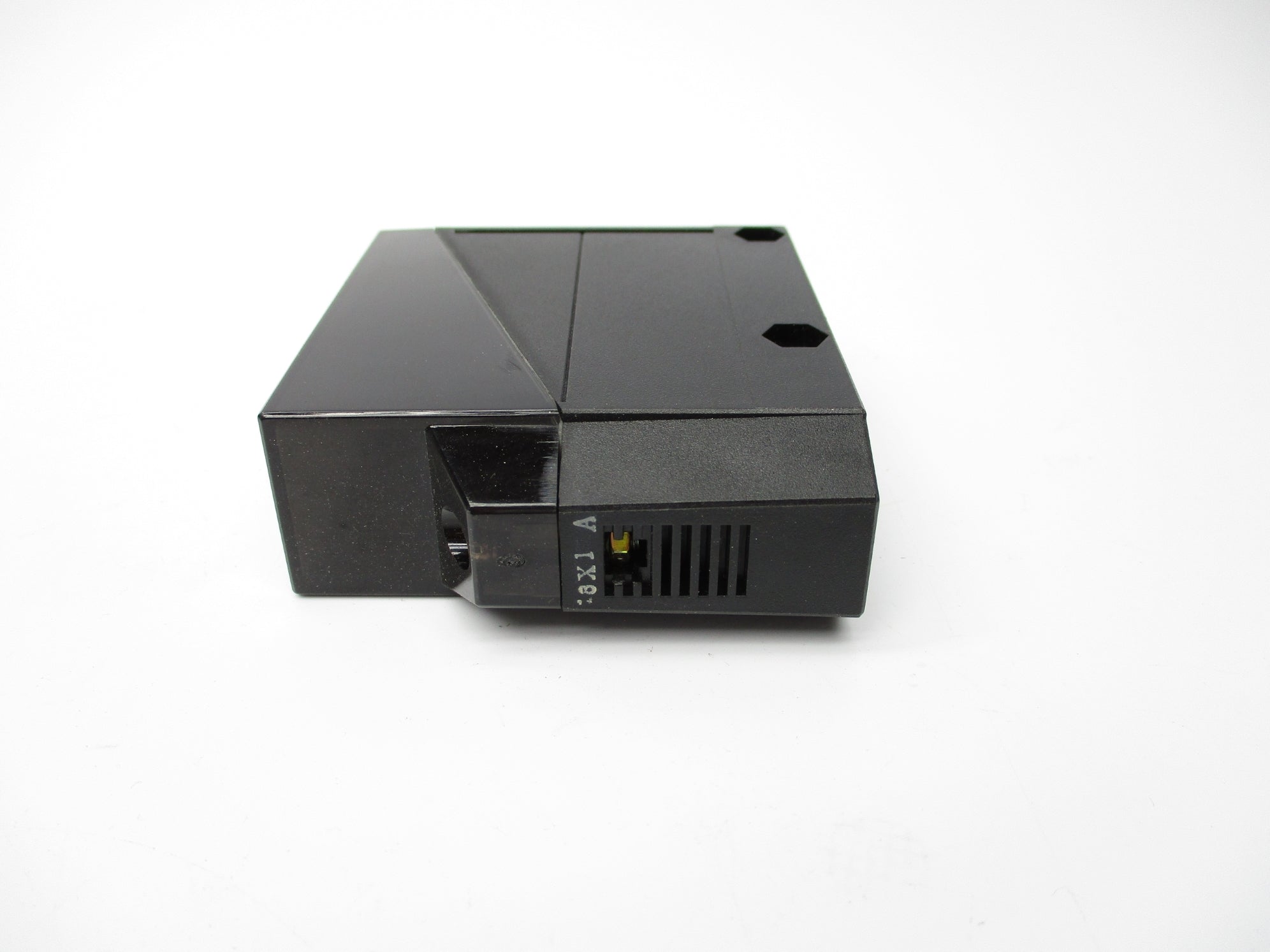 OMRON E3JM-R4M4T-US 24/240VAC NSMP