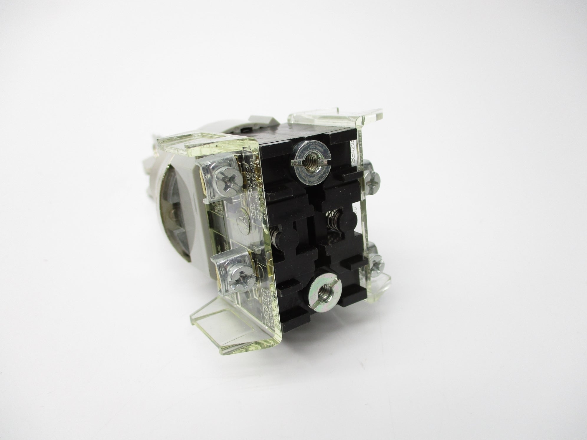 ALLEN BRADLEY 800T-H31A2 SER. T (WH) NSMP