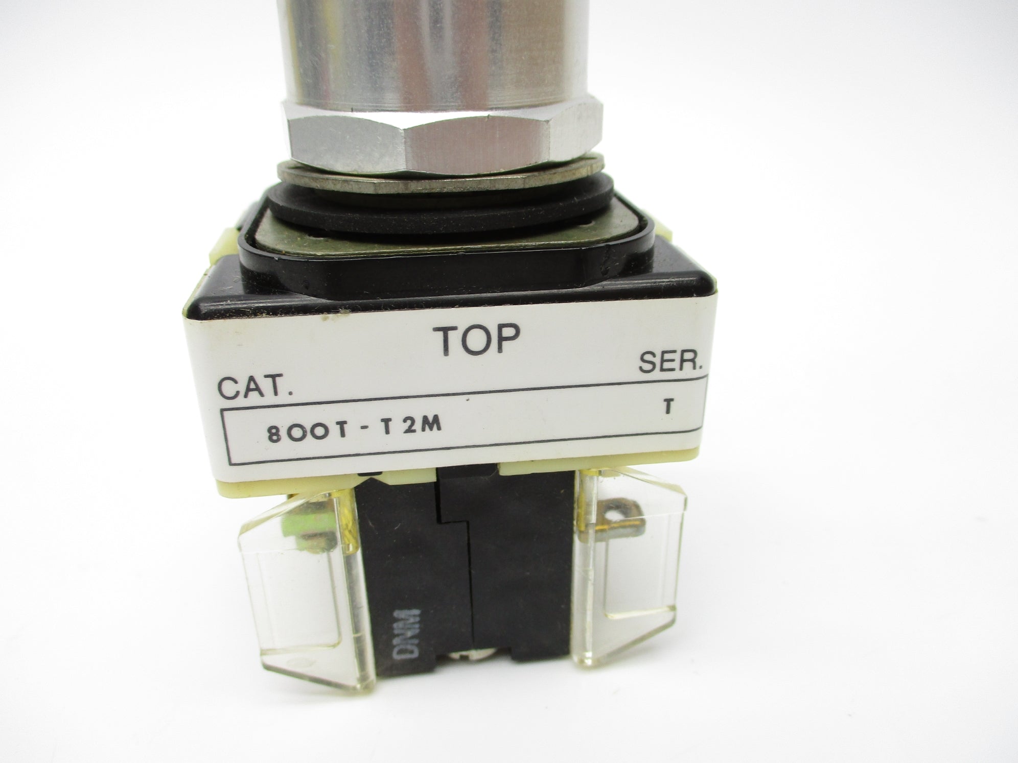 ALLEN BRADLEY 800T-T2M SER. T NSNP