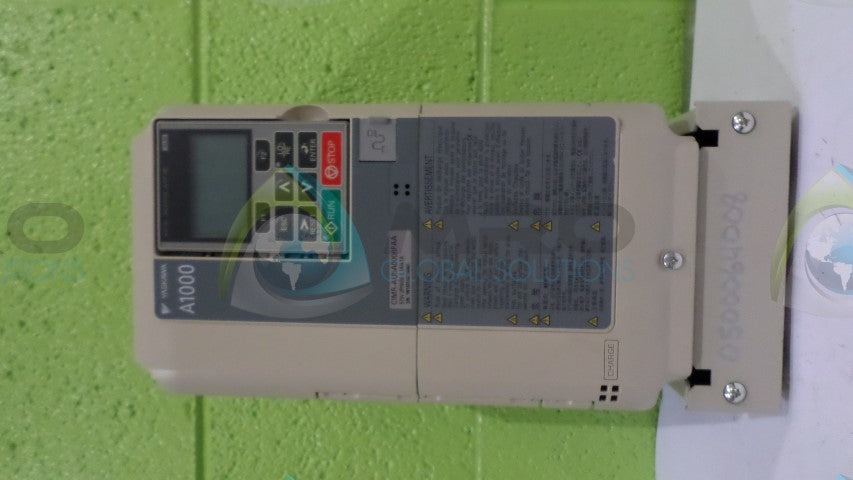 YASKAWA CIMR-AU5A0006FAA DIGITAL OPERATOR *NEW NO BOX*