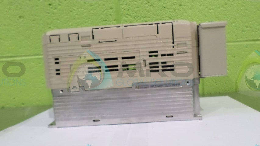 YASKAWA CIMR-AU5A0006FAA DIGITAL OPERATOR *NEW NO BOX*