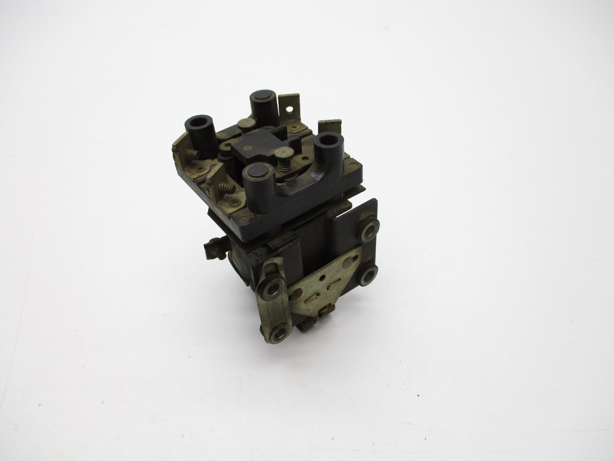 ALLEN BRADLEY 700C-02 95/110V UNMP