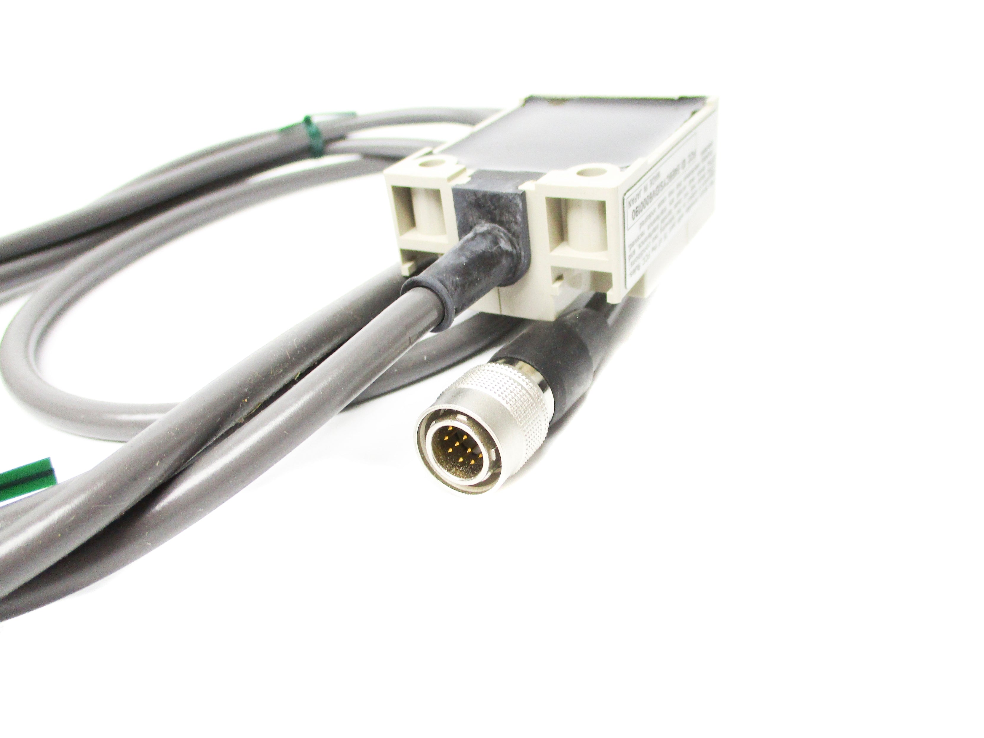 OMRON V600-H11 2M NSMP