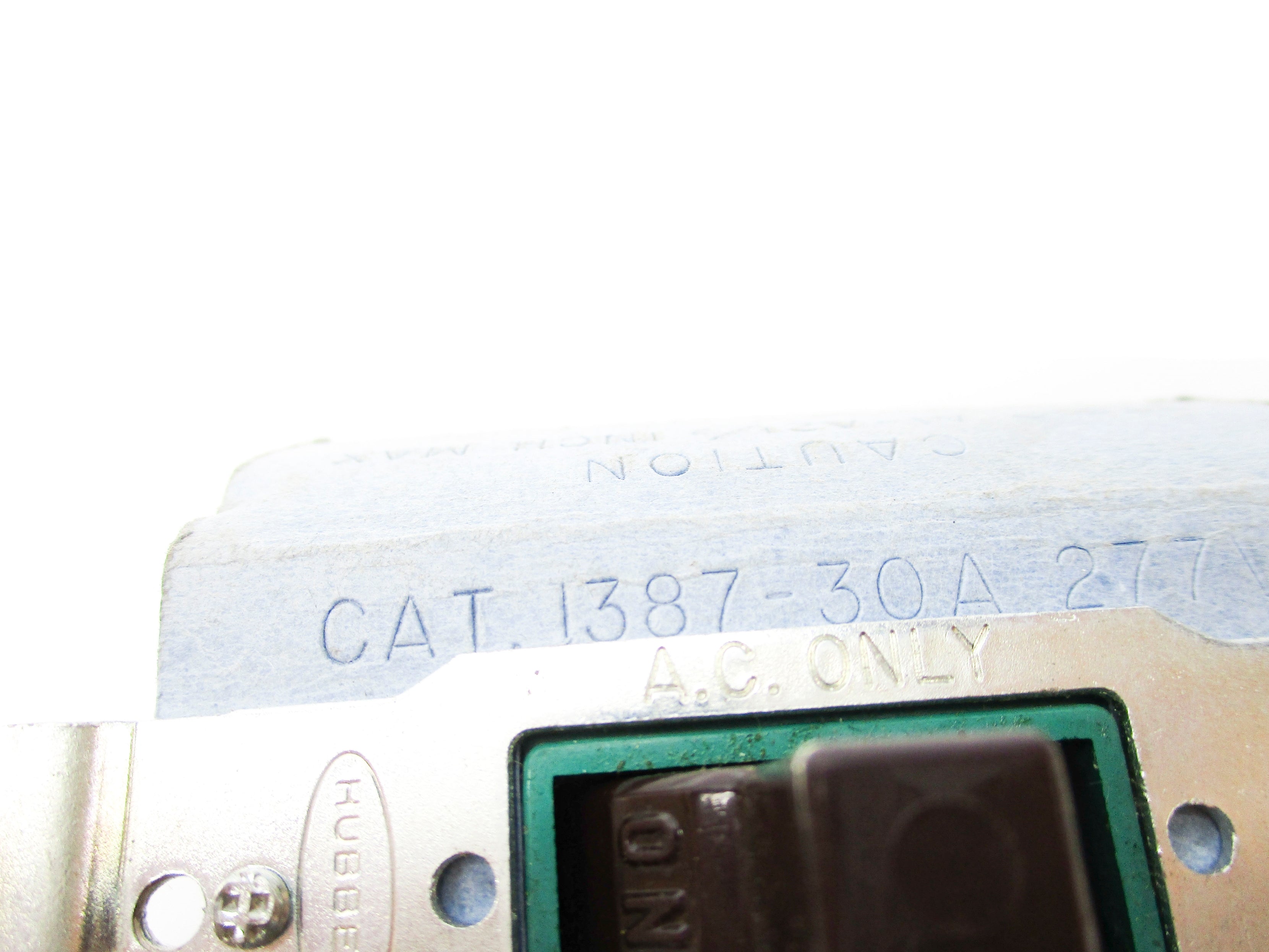 HUBBELL 1387-30A NSNP