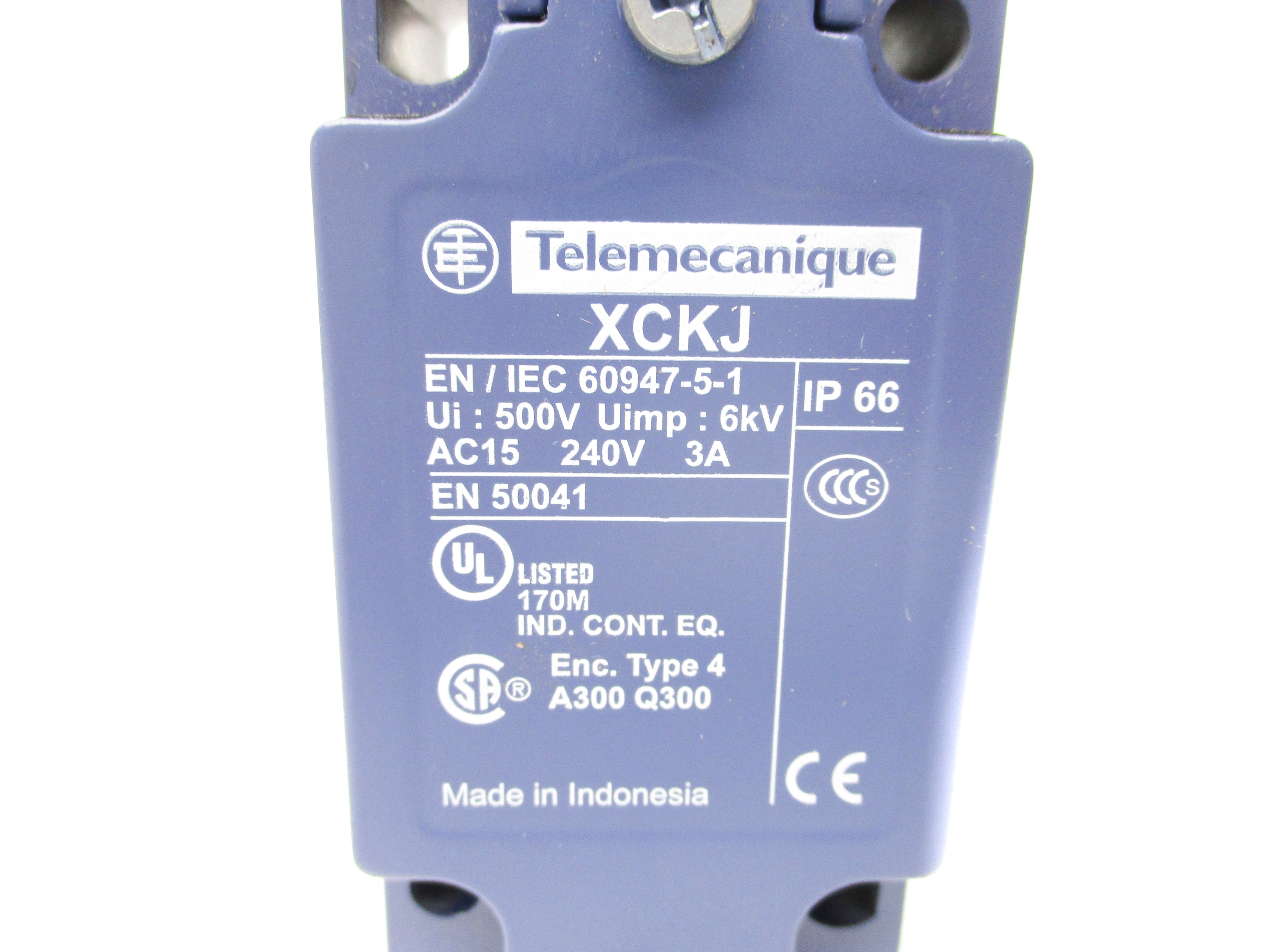 TELEMECANIQUE ZCKJ1 500V 3A NSNP