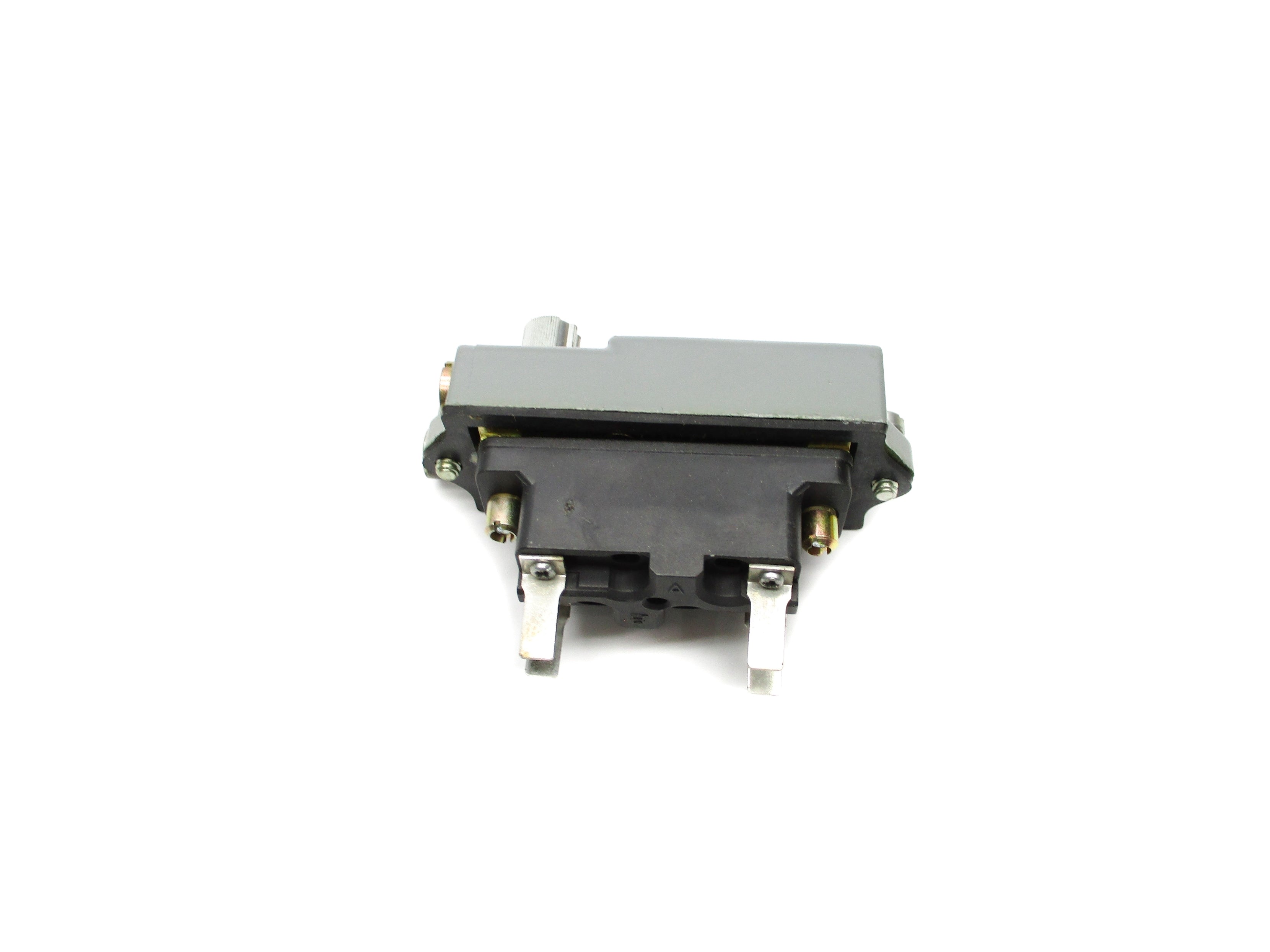 SQUARE D 9007AO16 SER. D (AS PICTURED) NSNP