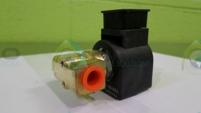 PARKER 7121KBN2NV00N0D100P3 SKINNER VALVE *NEW NO BOX*