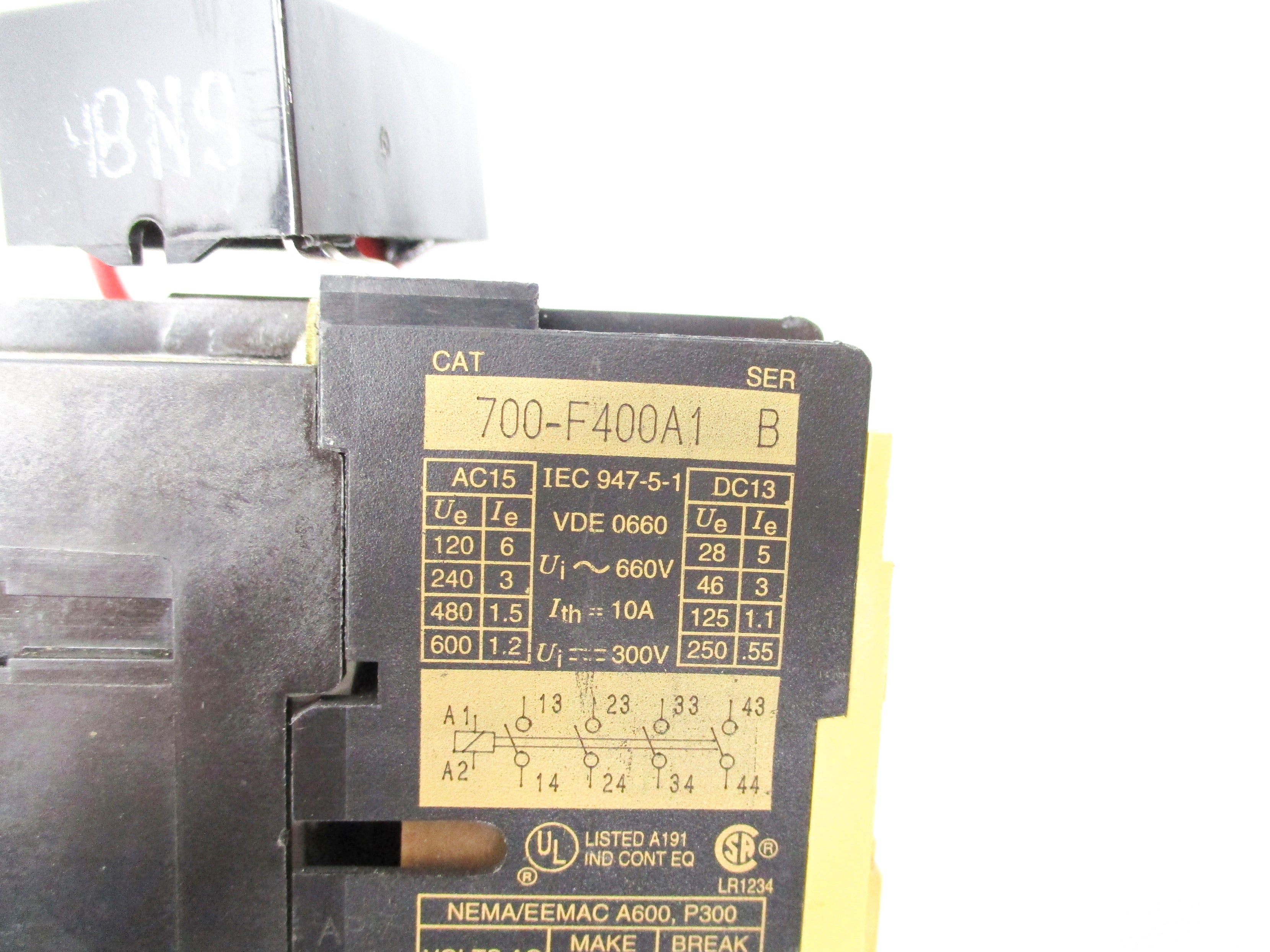 ALLEN BRADLEY 700-F400A1 SER. B UNMP