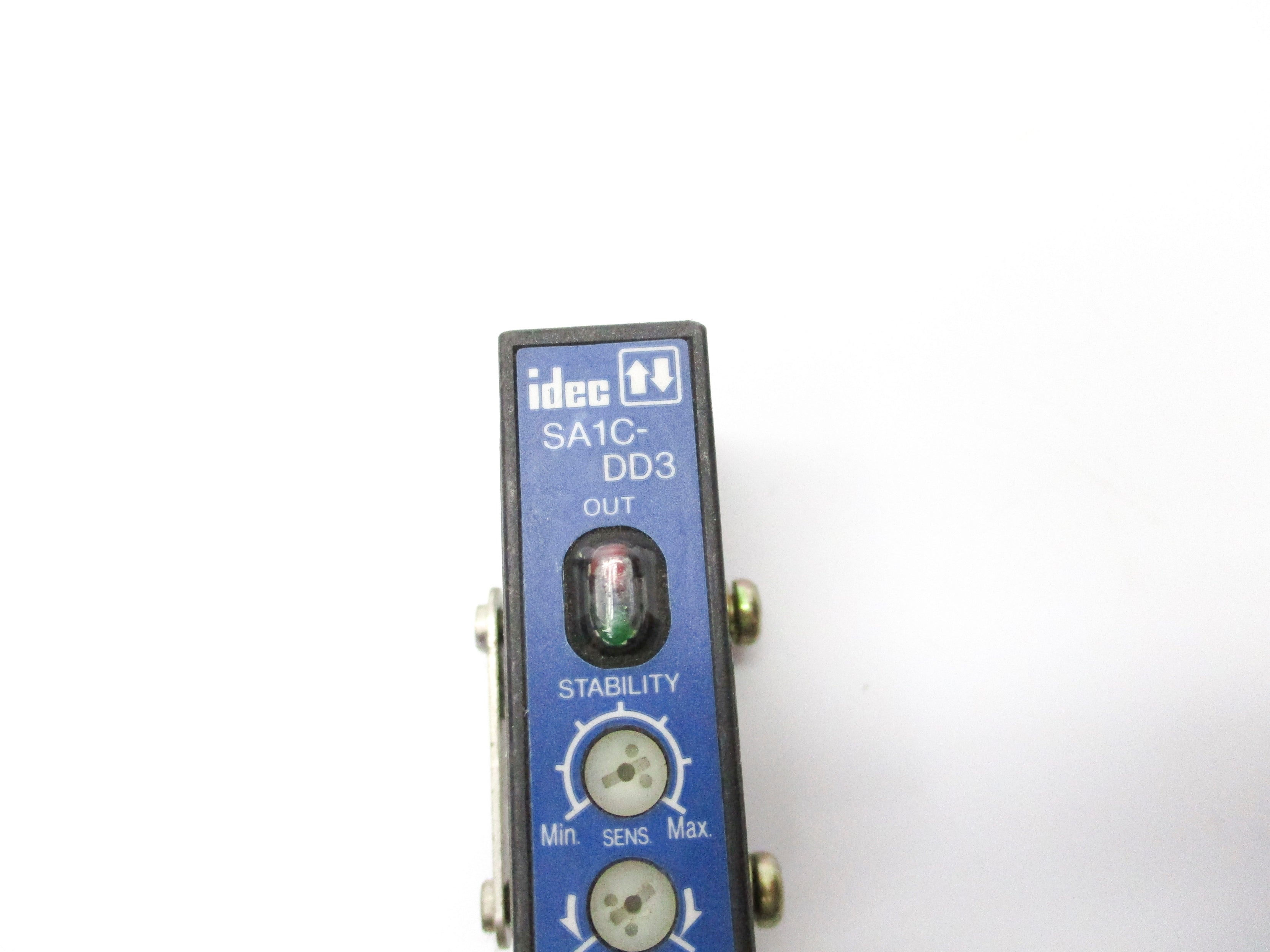 IDEC SA1C-DD3 (AS PICTURED) UNMP