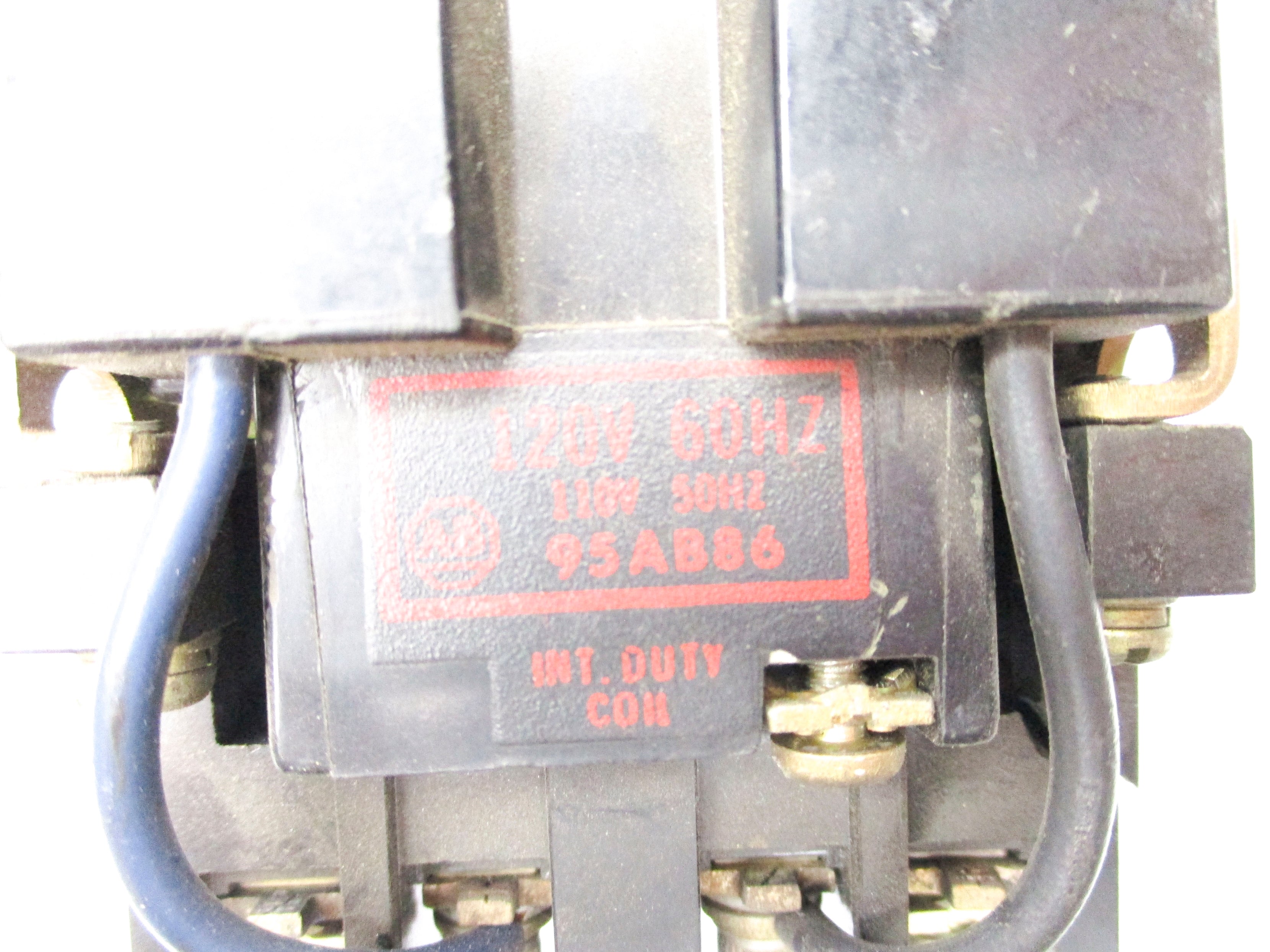 ALLEN BRADLEY 700-NM600A1 SER. D 110/120V UNMP