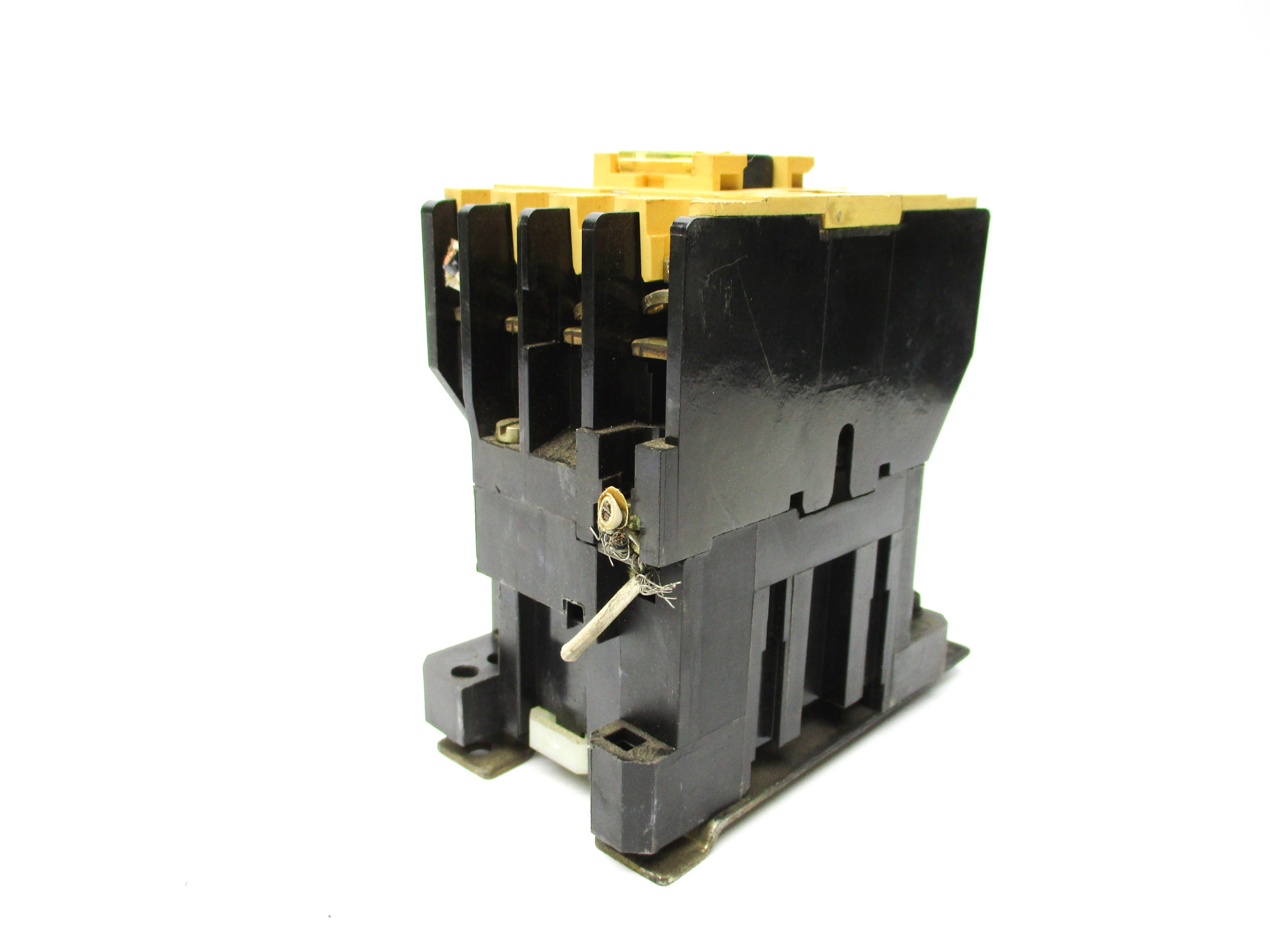 ALLEN BRADLEY 100-A18ND3 SER. C 110/120V 35A UNMP