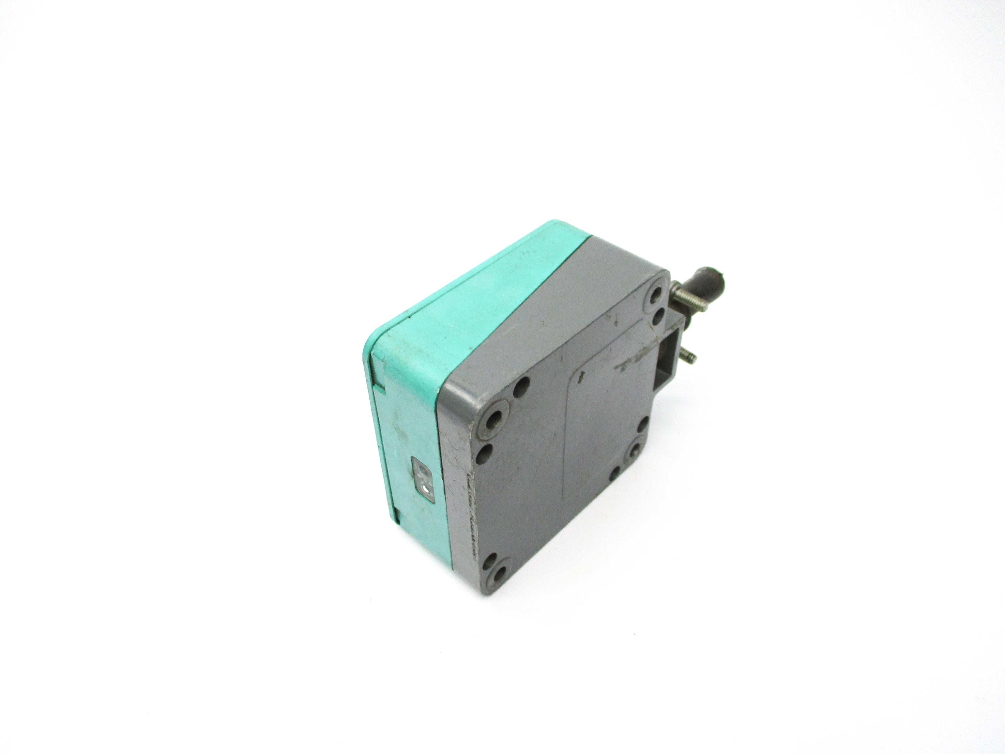 PEPPERL+FUCHS NJ50-FP-W4-P4 UNMP