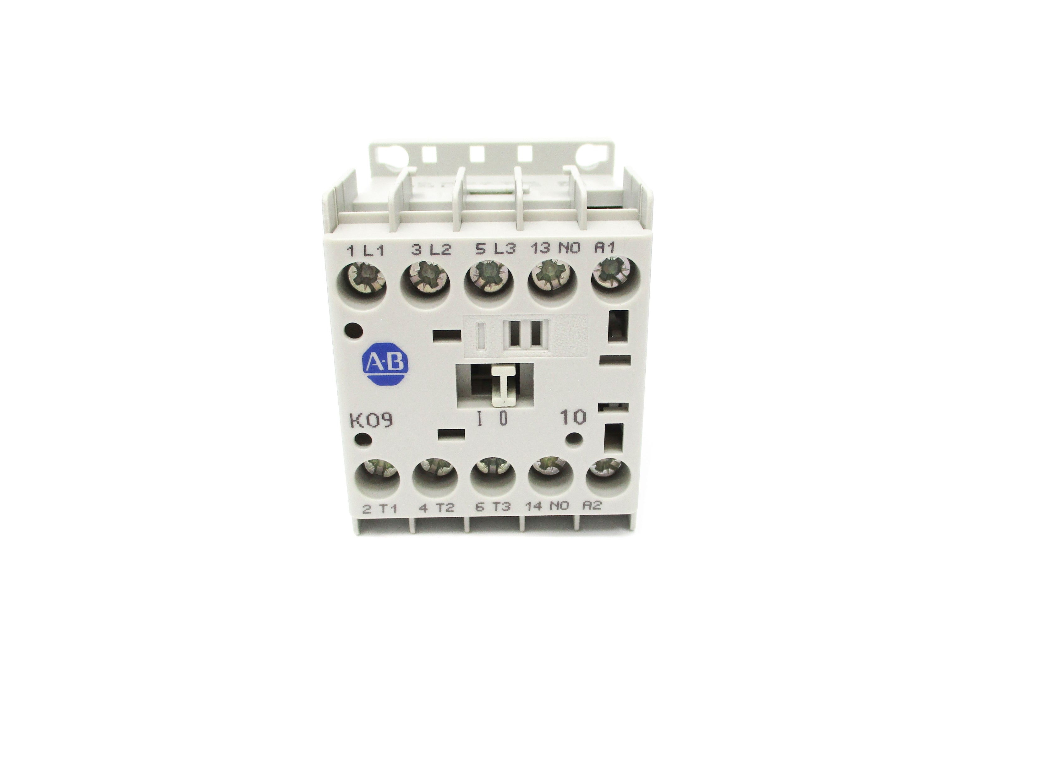 ALLEN BRADLEY 100-K09ZJ10 SER. A 24VDC 20A (WH) NSMP