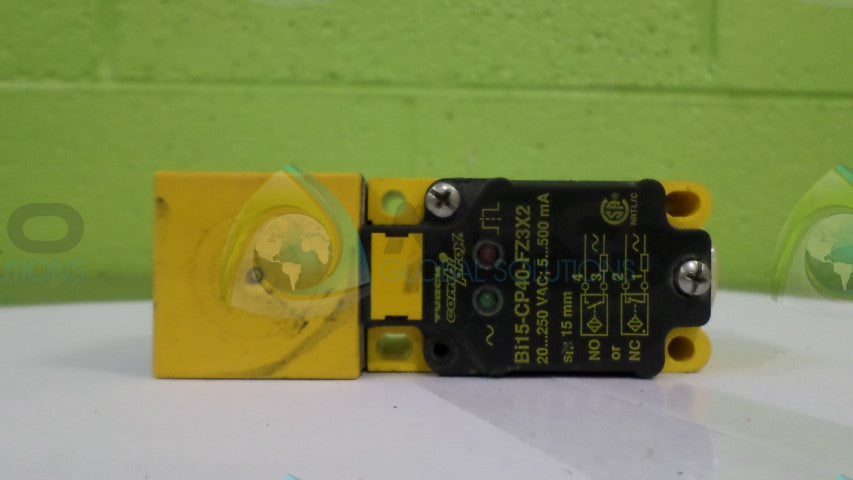 TURCK Bi15-CP40-FZ3X2 PROXIMITY SWITCH *NEW NO BOX*