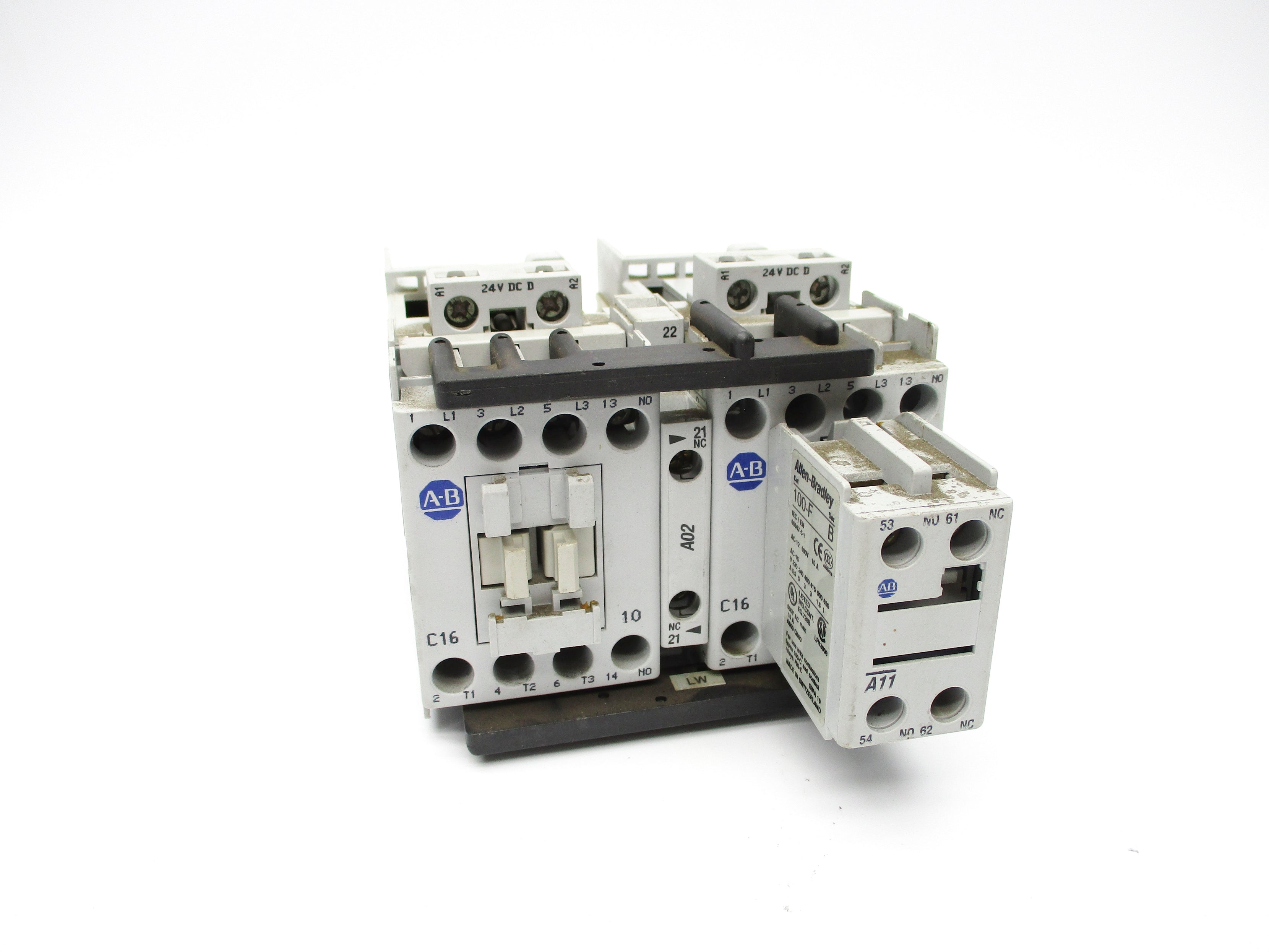 ALLEN BRADLEY 104-C16DJ22 SER. C 24VDC UNMP