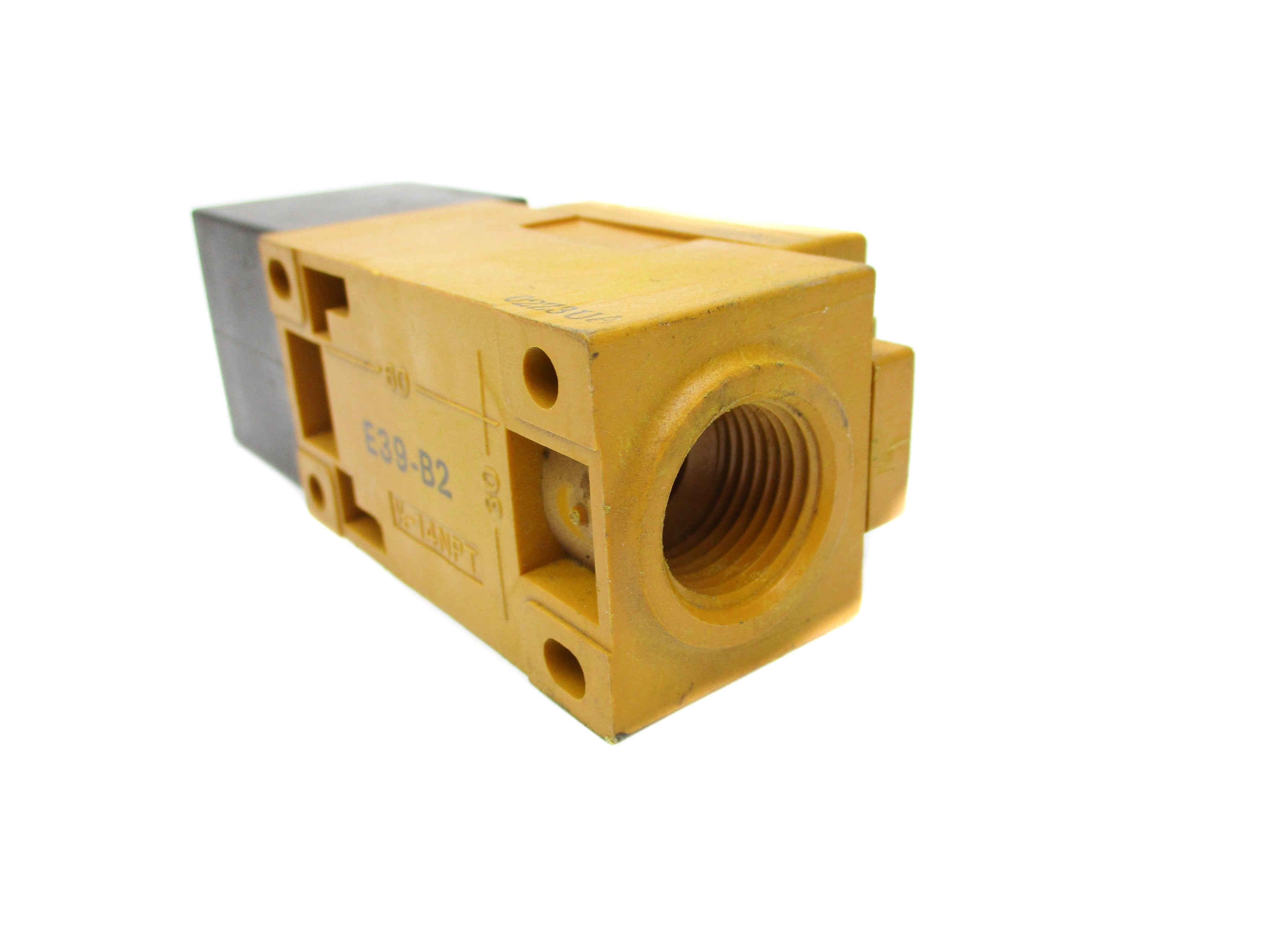 OMRON E3N2-50DY4B-US UNMP