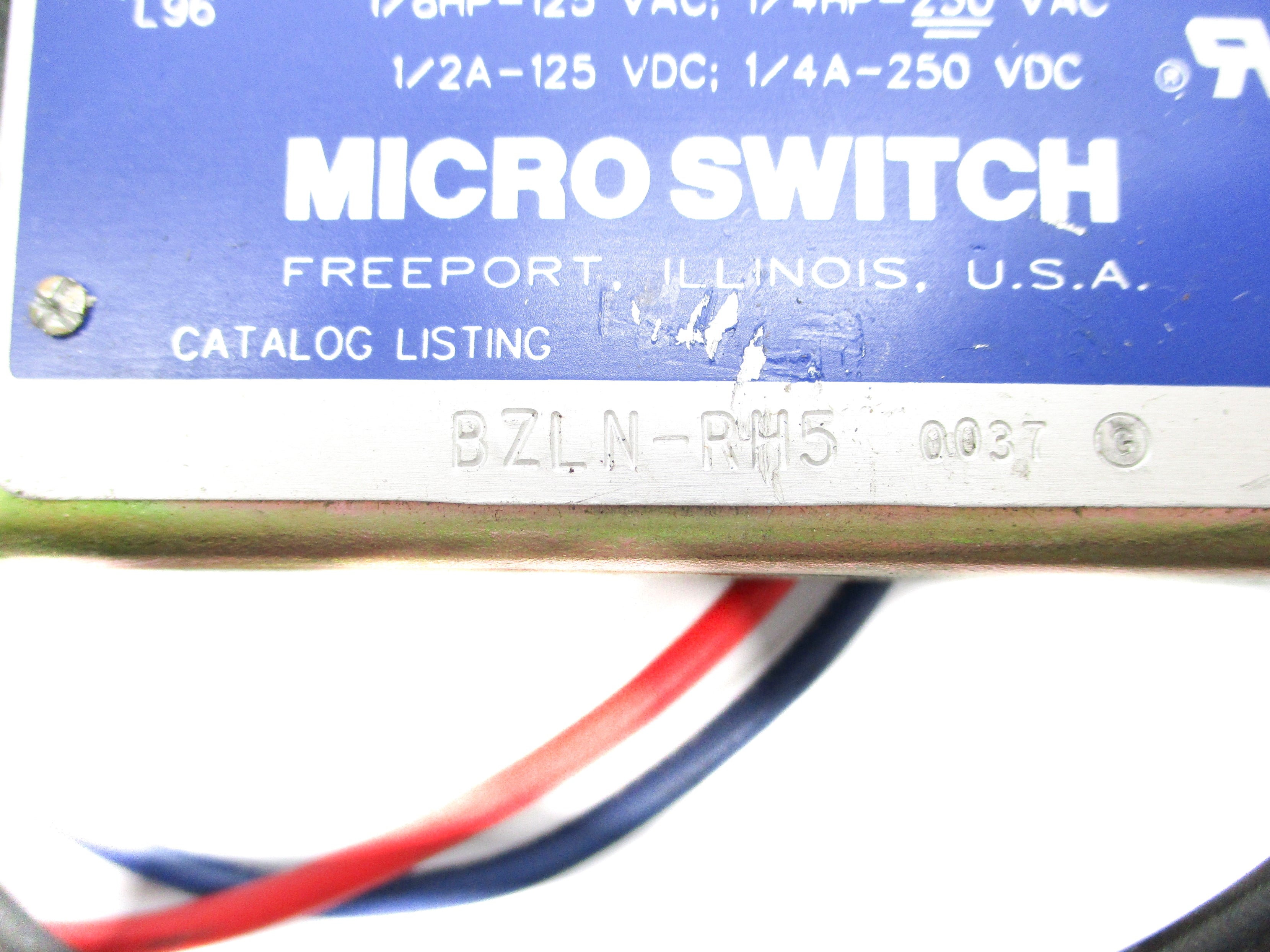 MICROSWITCH BZLN-RH5 (GREY) UNMP