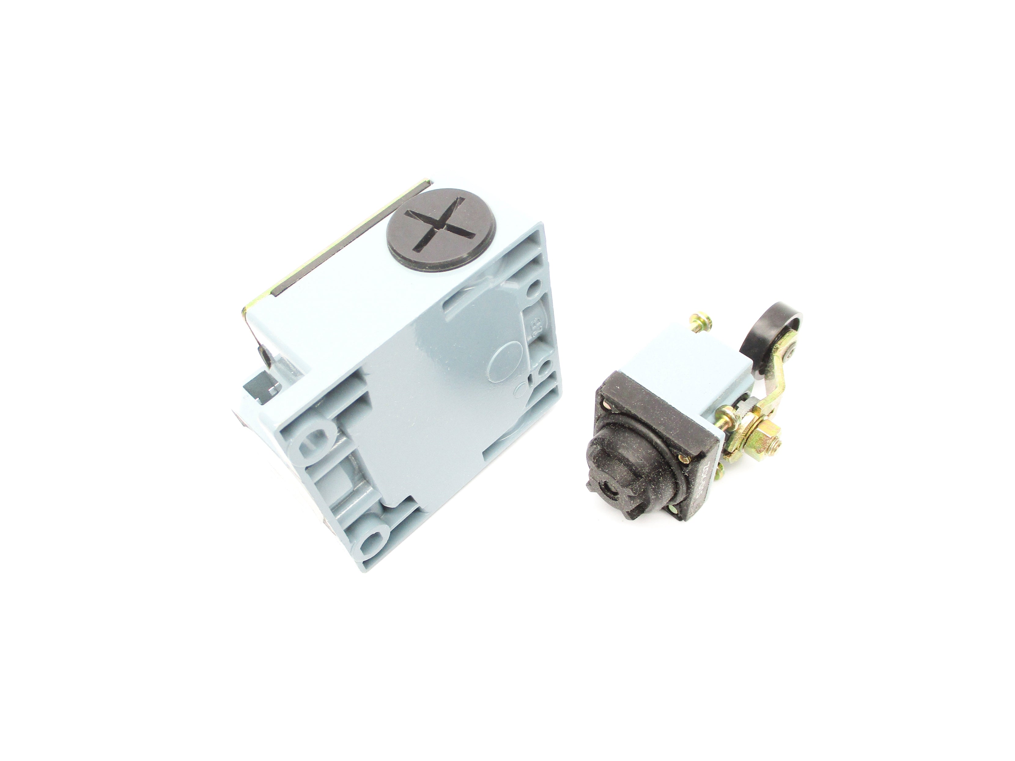 TELEMECANIQUE XCKM115 500V 3A NSMP