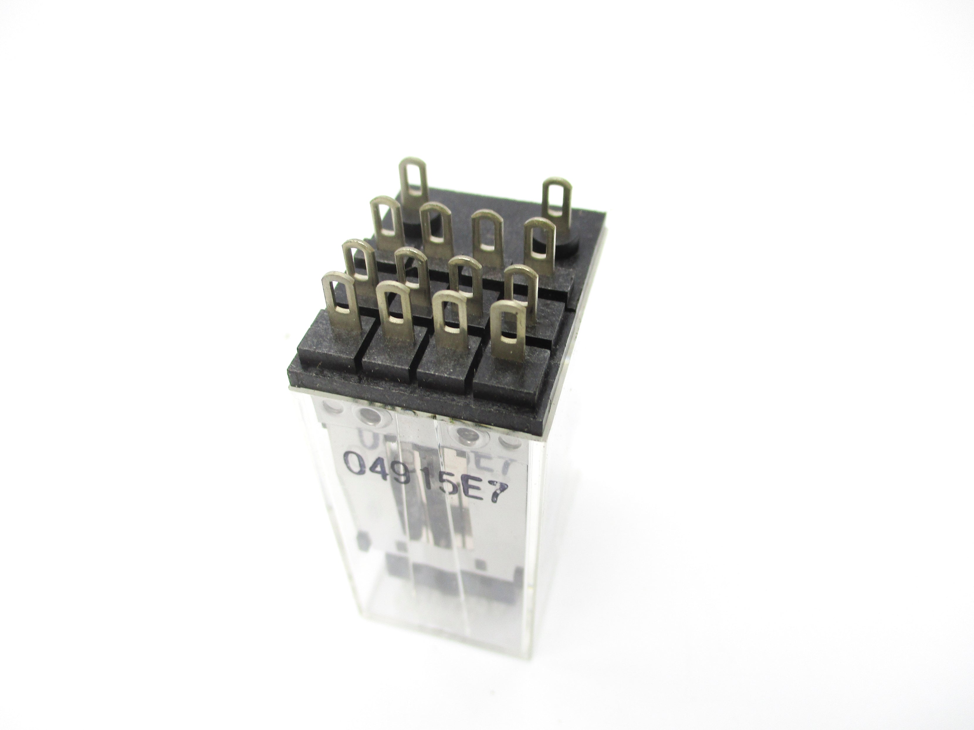OMRON G2A-432A 24VDC NSNP