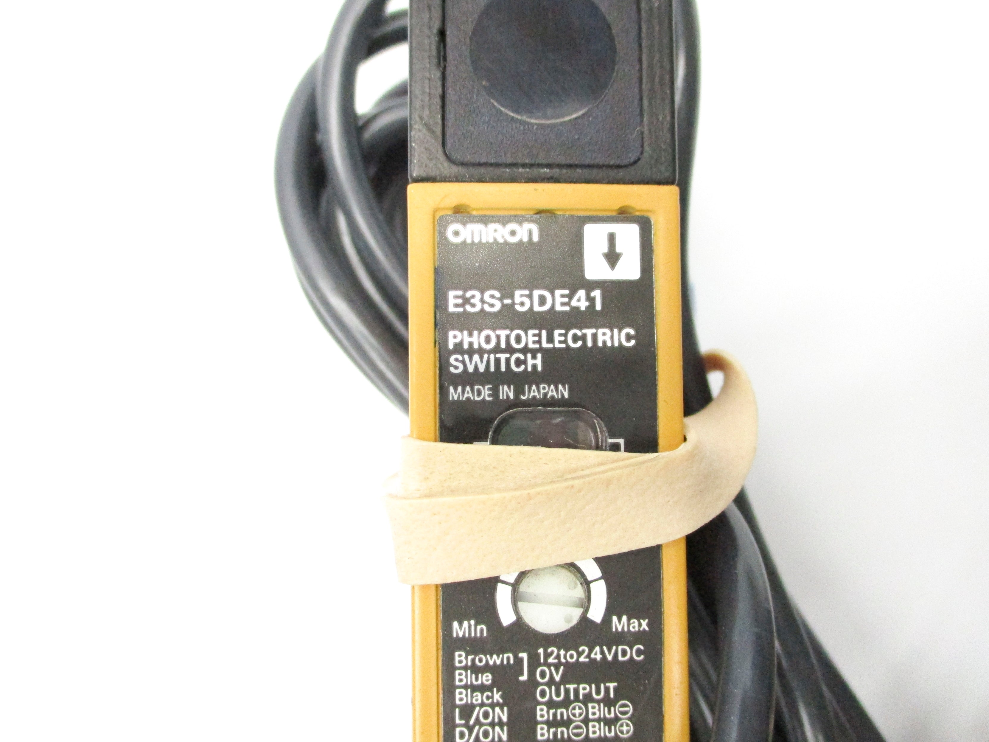 OMRON E3S-5DE41 12-24VDC NSNP