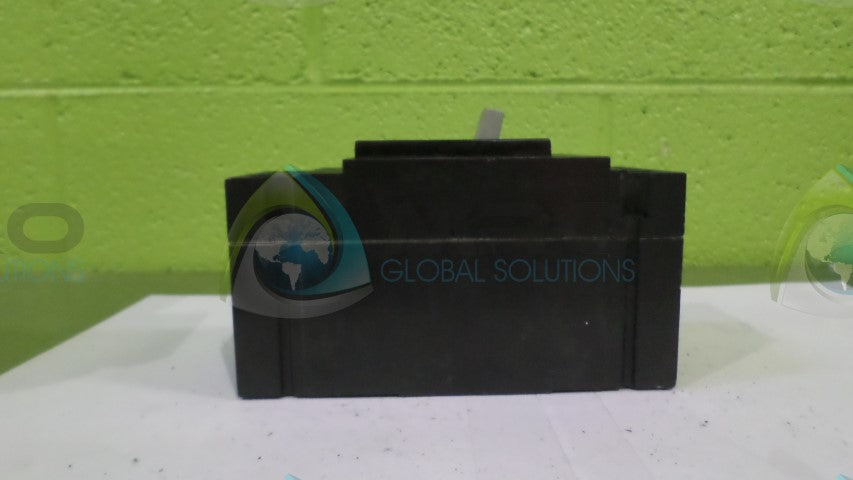 GENERAL ELECTRIC TED124030 CIRCUIT BREAKER *USED*