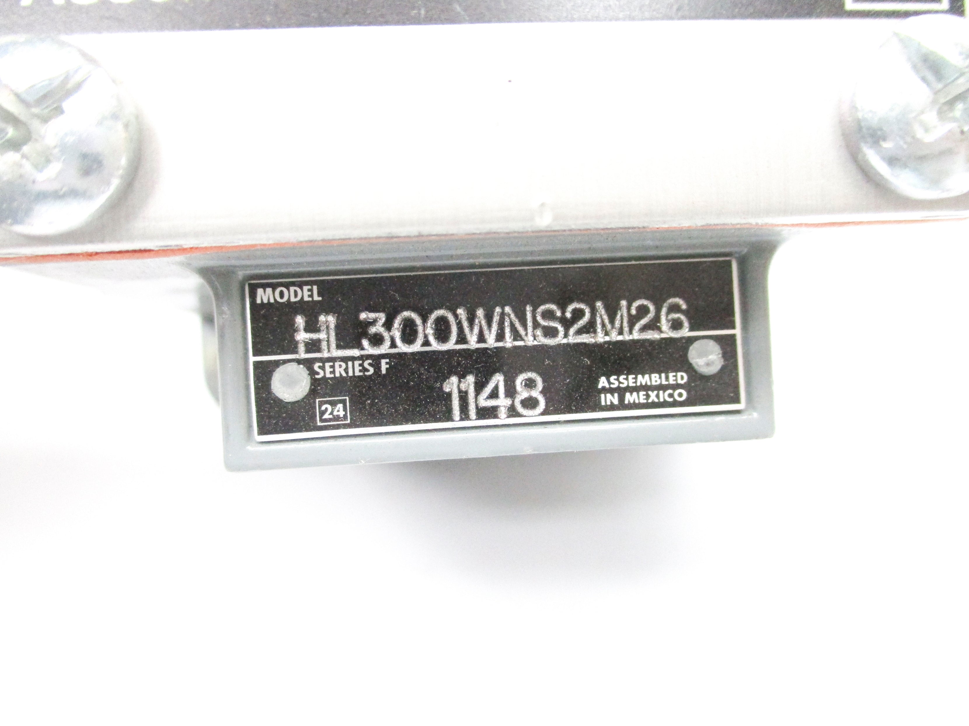 SQUARE D HL300WNS2M26 SER. F NSNP