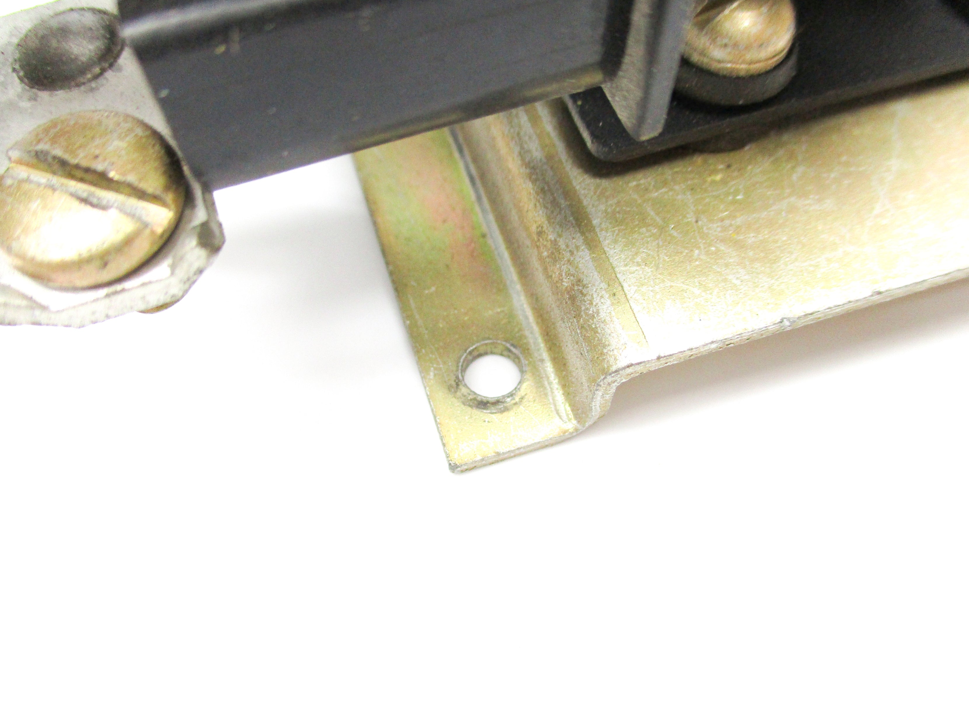 INDUSTRIAL SPARE PART 700-D200A1 SER. A 110/120V UNMP