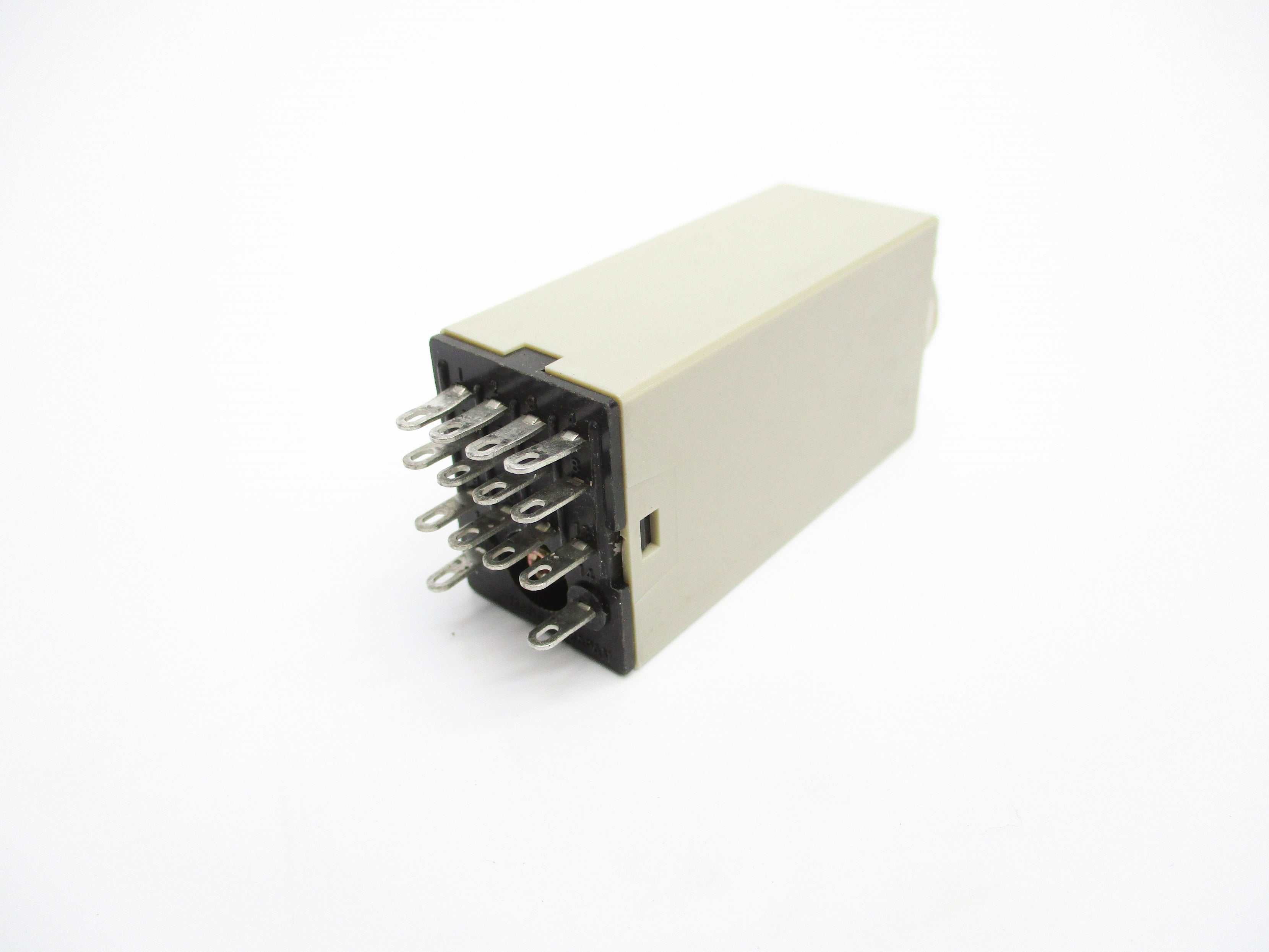 OMRON H3Y-4 24VDC NSMP