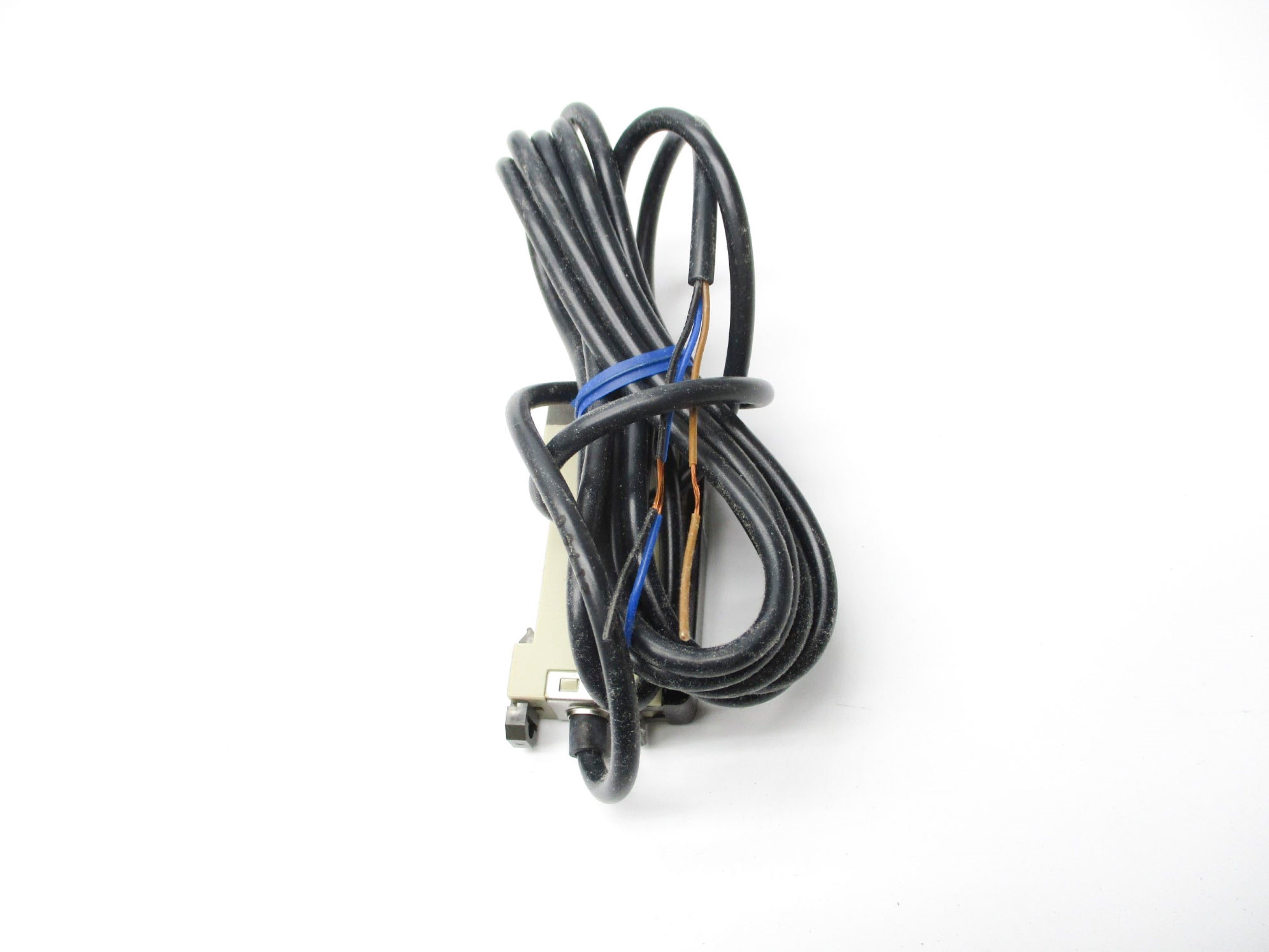OMRON E3X-A41 10-30VDC 2M NSMP