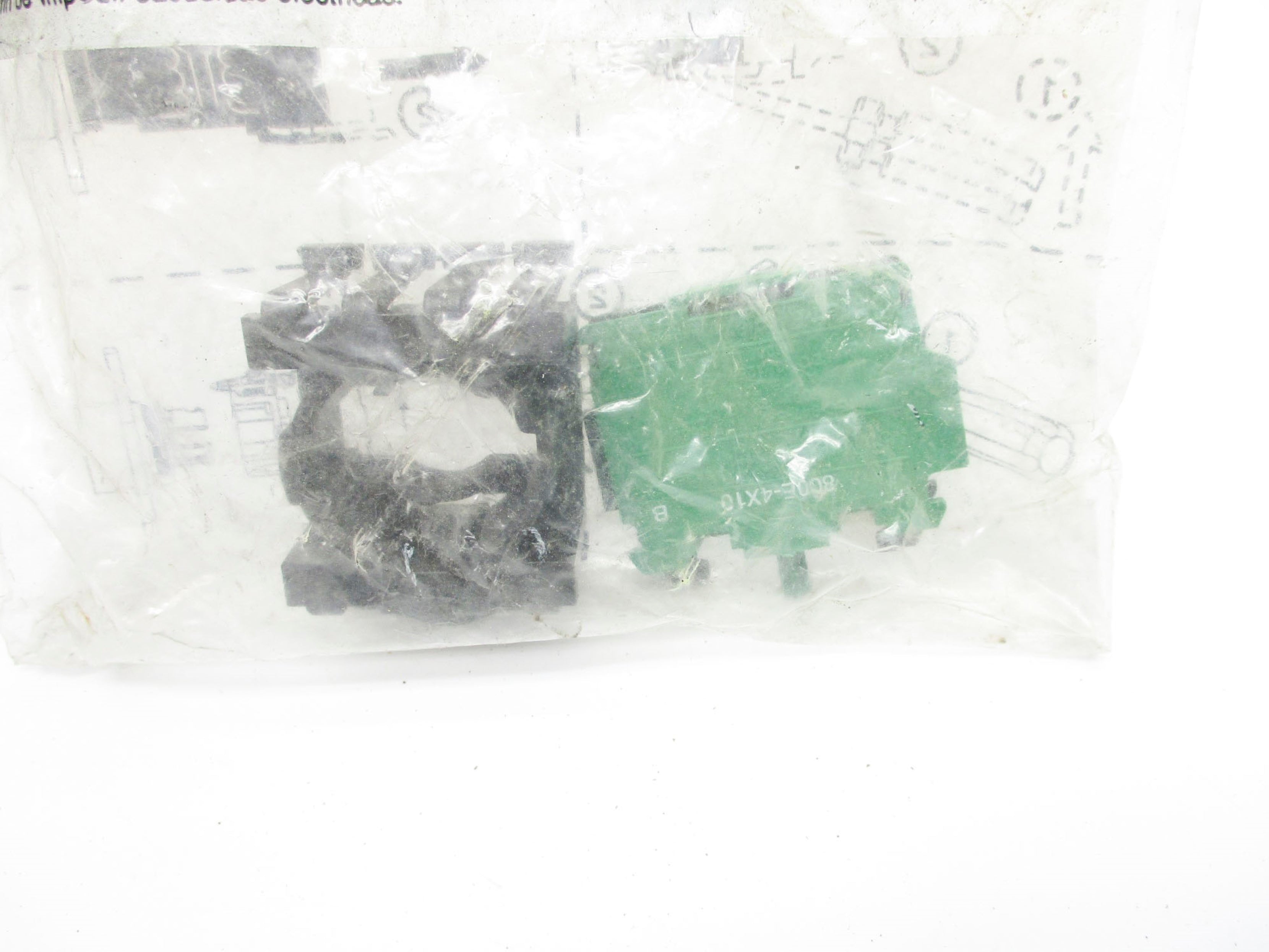 ALLEN BRADLEY 800E-4LX10 SER. B NSMP