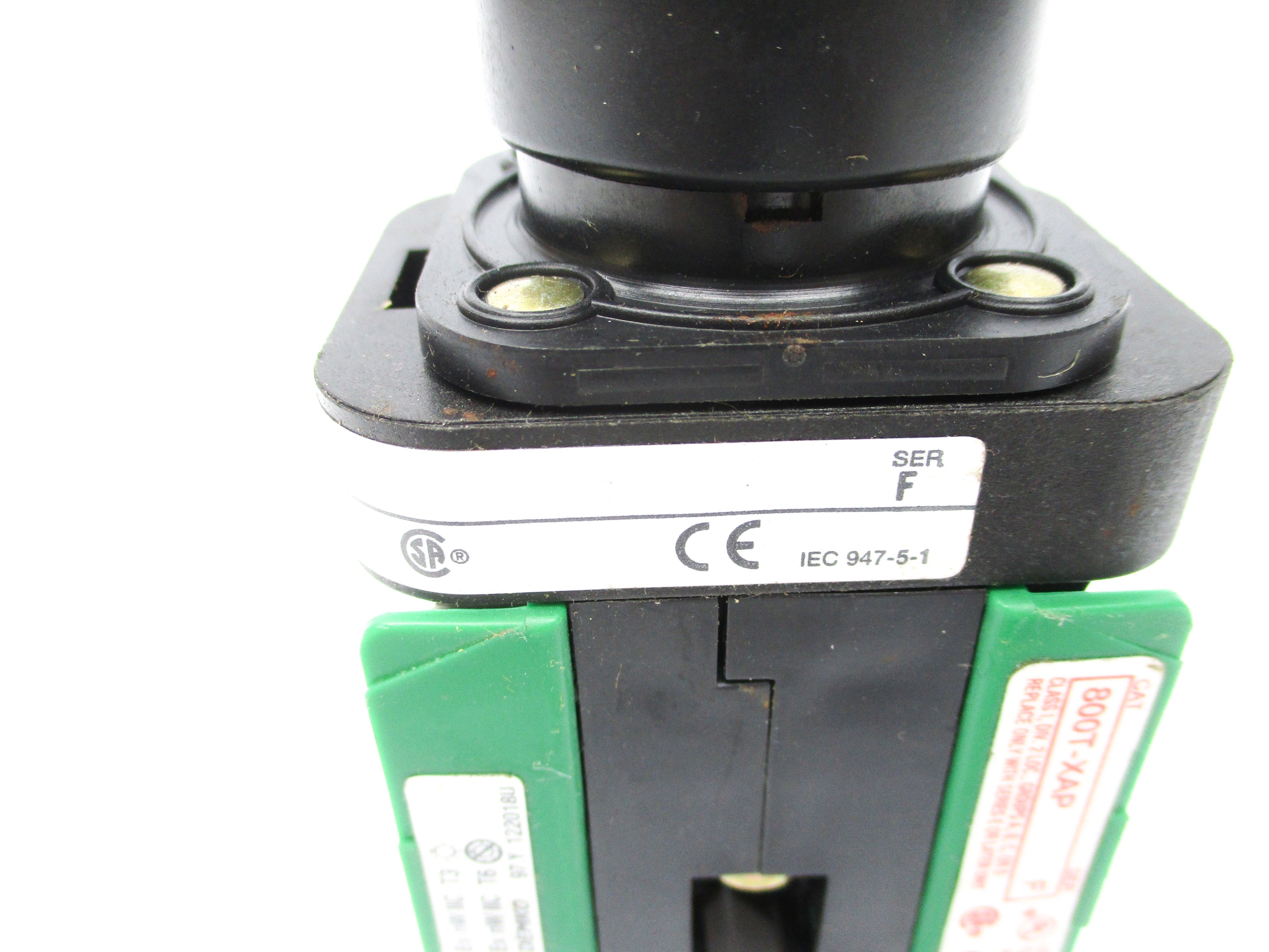 ALLEN BRADLEY 800H-DR6 W/800T-XAP (2) SER. F NSNP