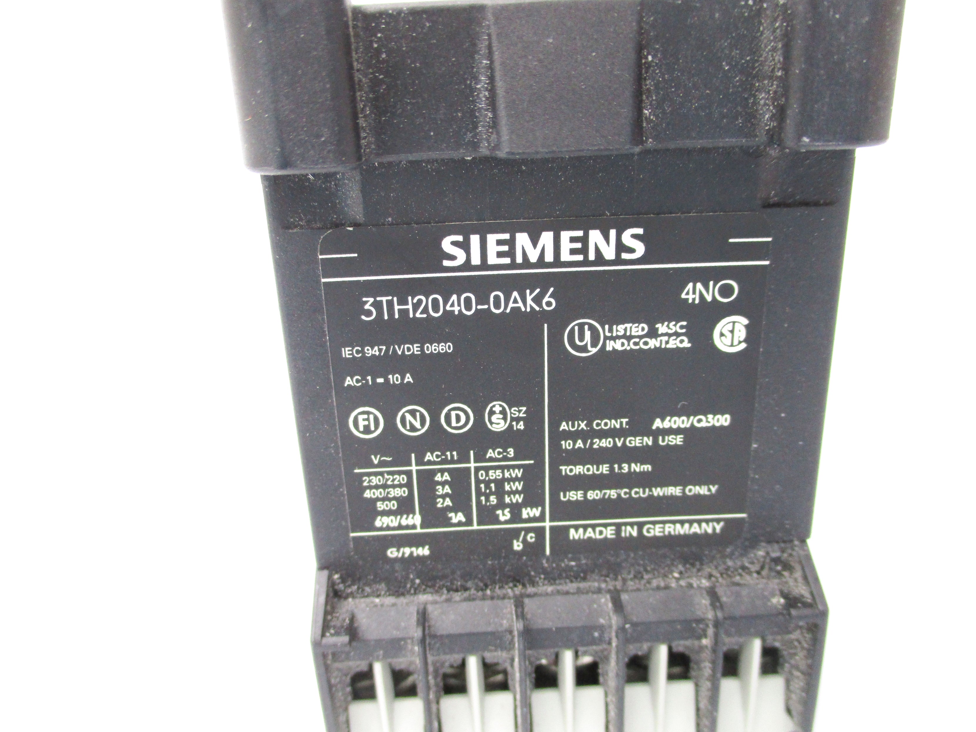 SIEMENS 3TH2040-0AK6 240V 10A NSNP