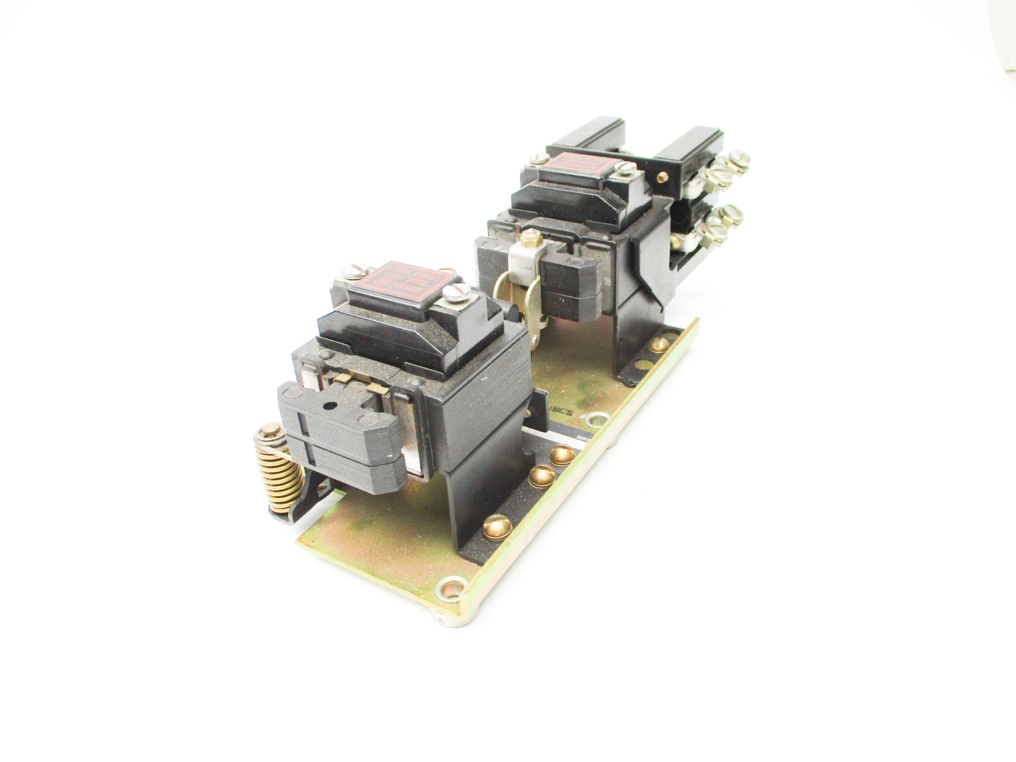 ALLEN BRADLEY 700-BXL220A1 SER. A 110/120V NSNP