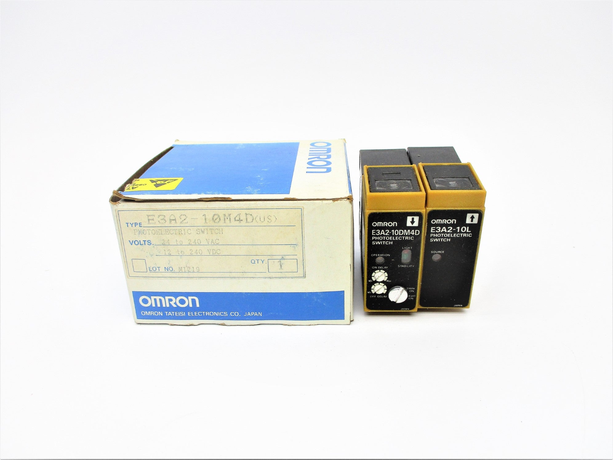 OMRON E3A2-10M4D NSMP