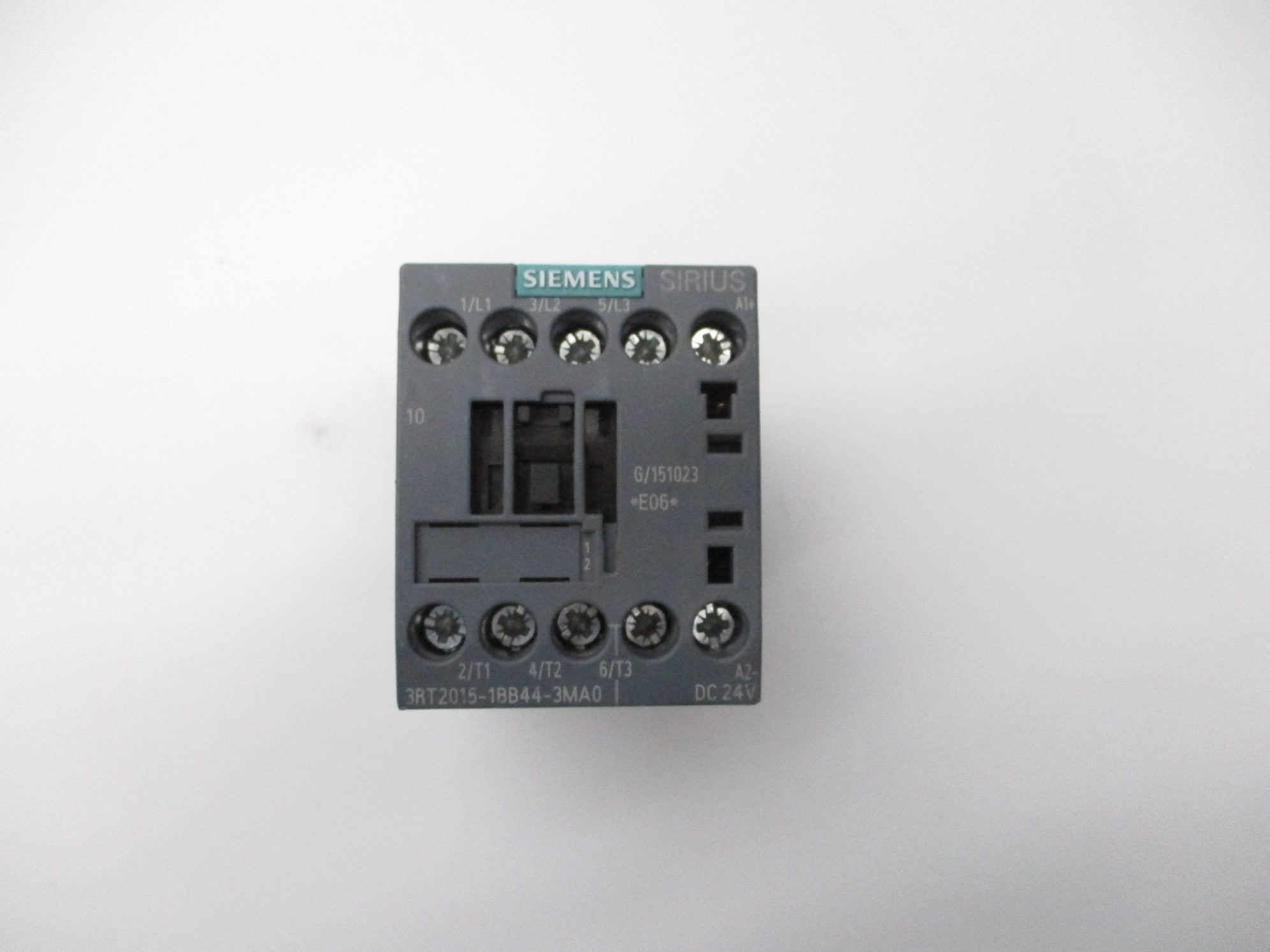 SIEMENS 3RT2015-1BB44-3MA0 24VDC NSNP