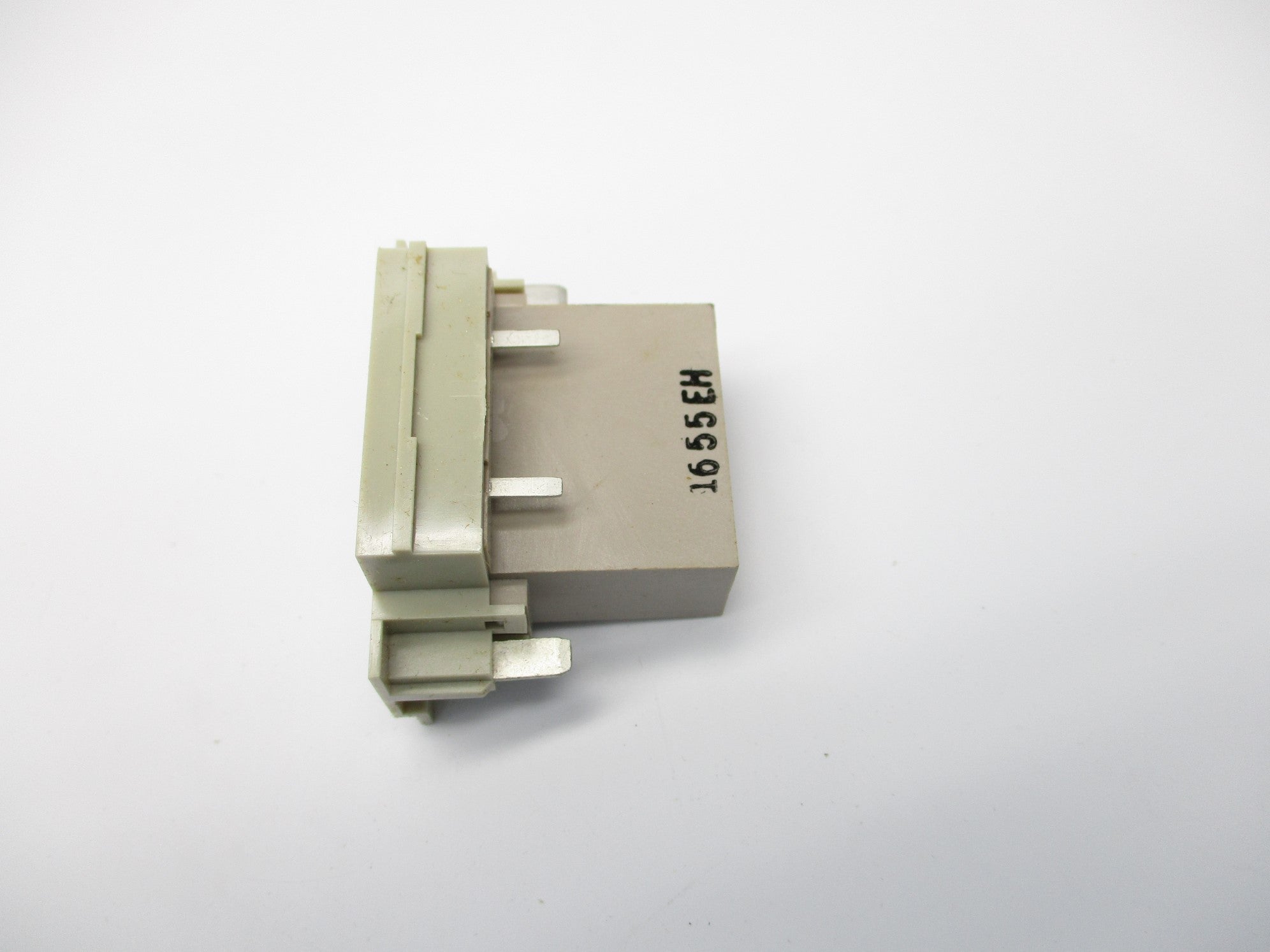 OMRON G32A-A20-VD 5-24V NSMP