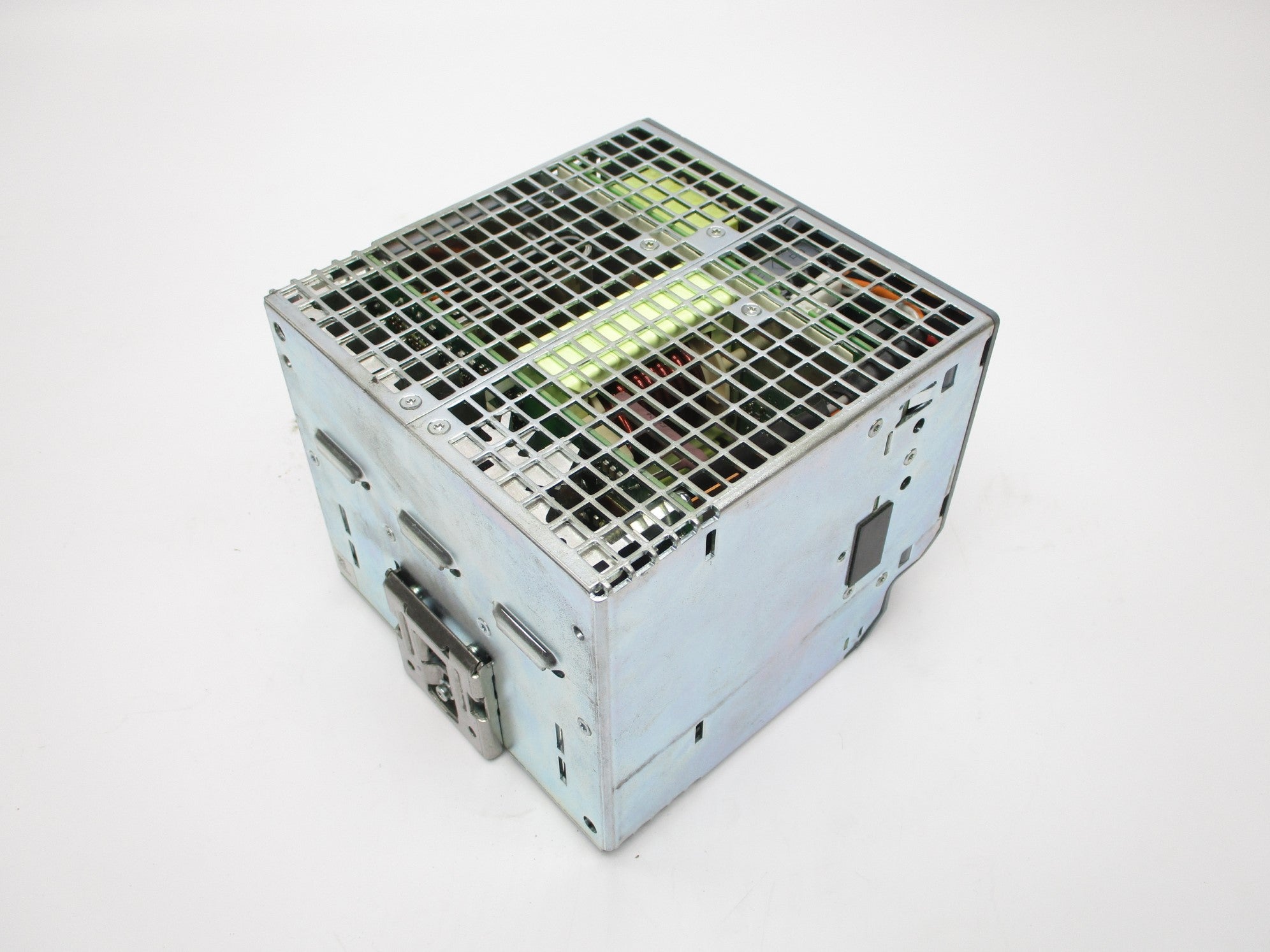 SIEMENS 6EP1437-3BA10 PSU8200 400-500V 2,1-2,6A NSNP
