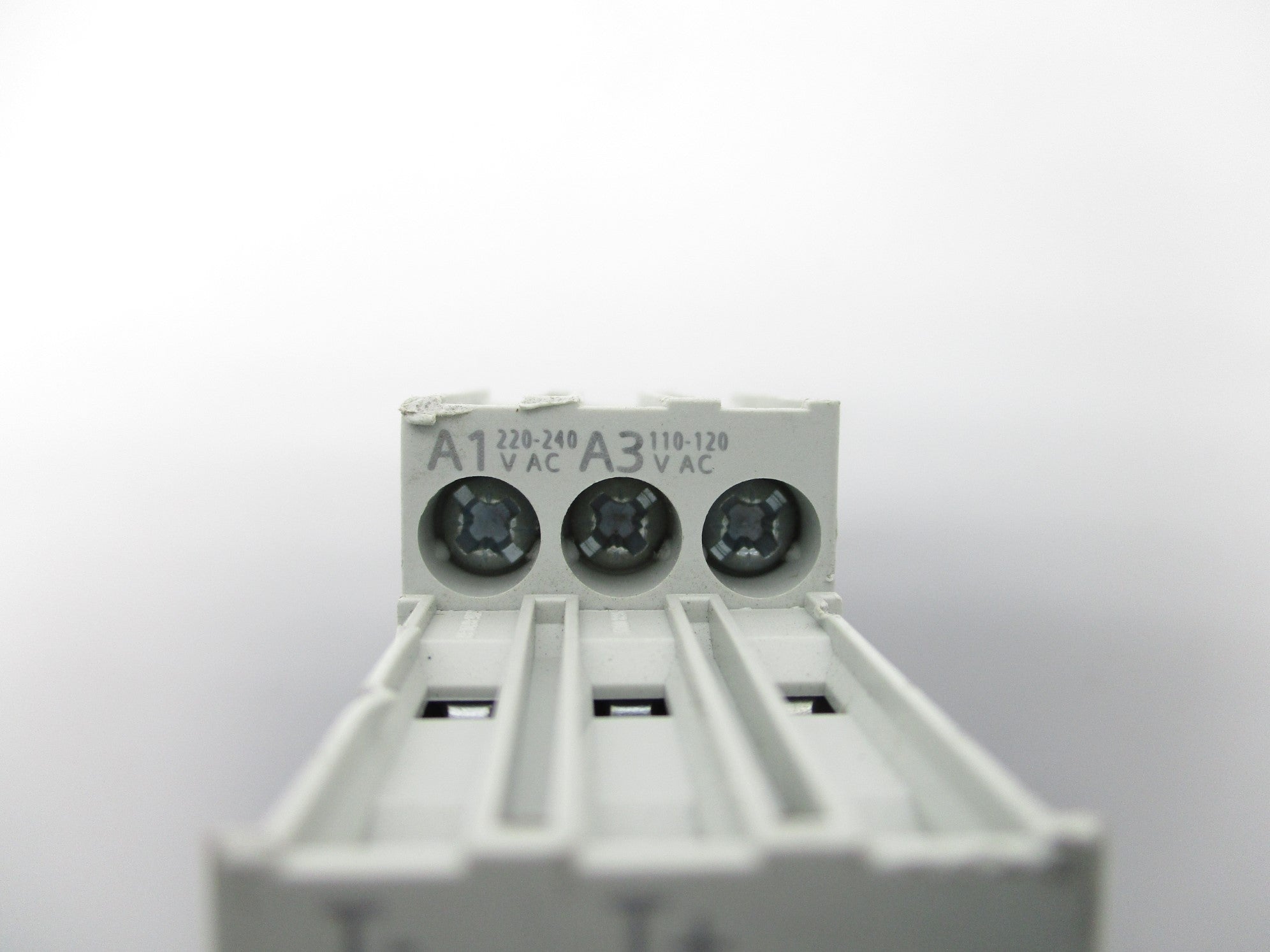 SIEMENS 3RS1100-1CK20 220/240VAC NSNP