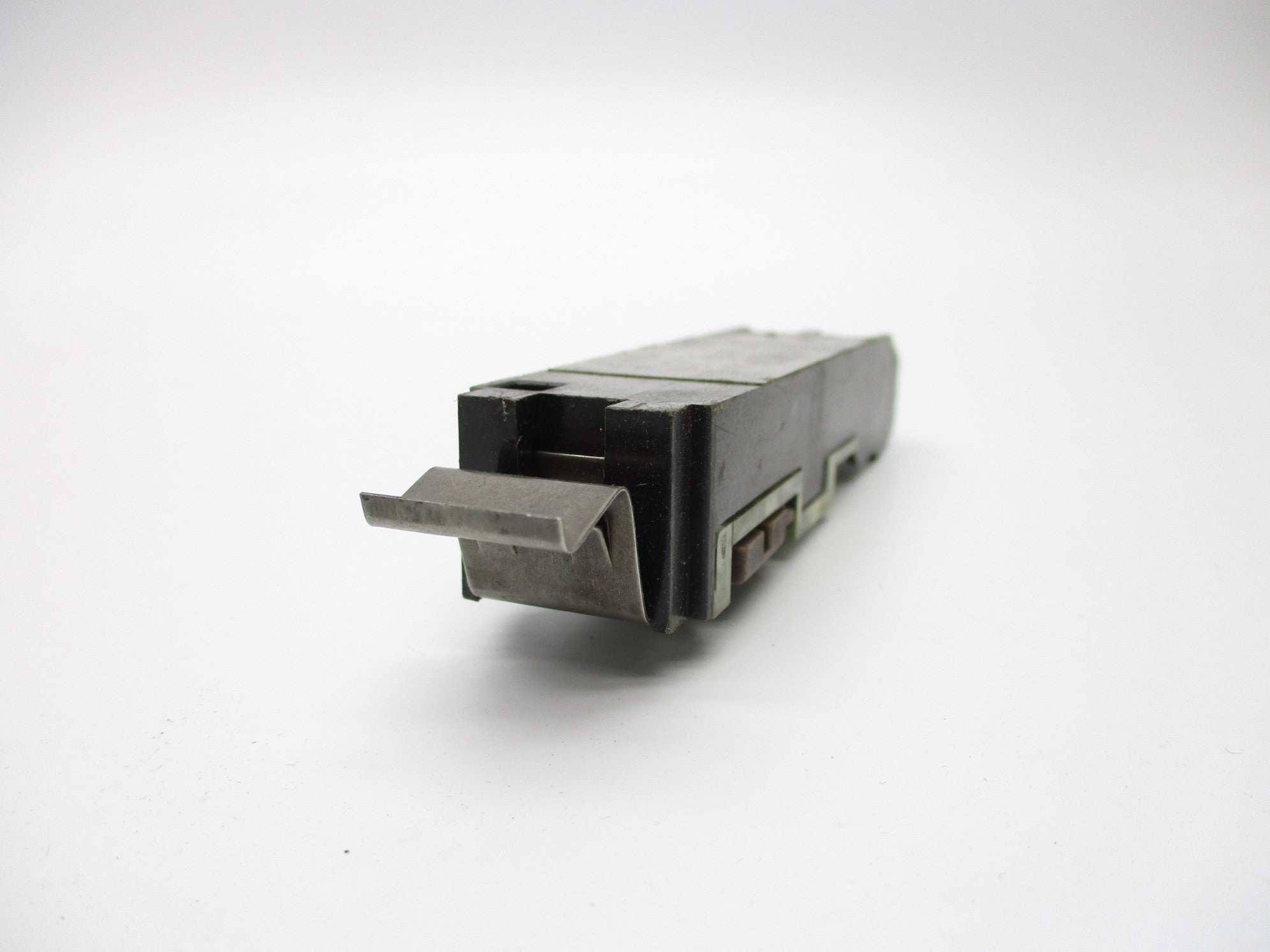 INDUSTRIAL SPARE PART 595-B SER. B 600VAC NSNP