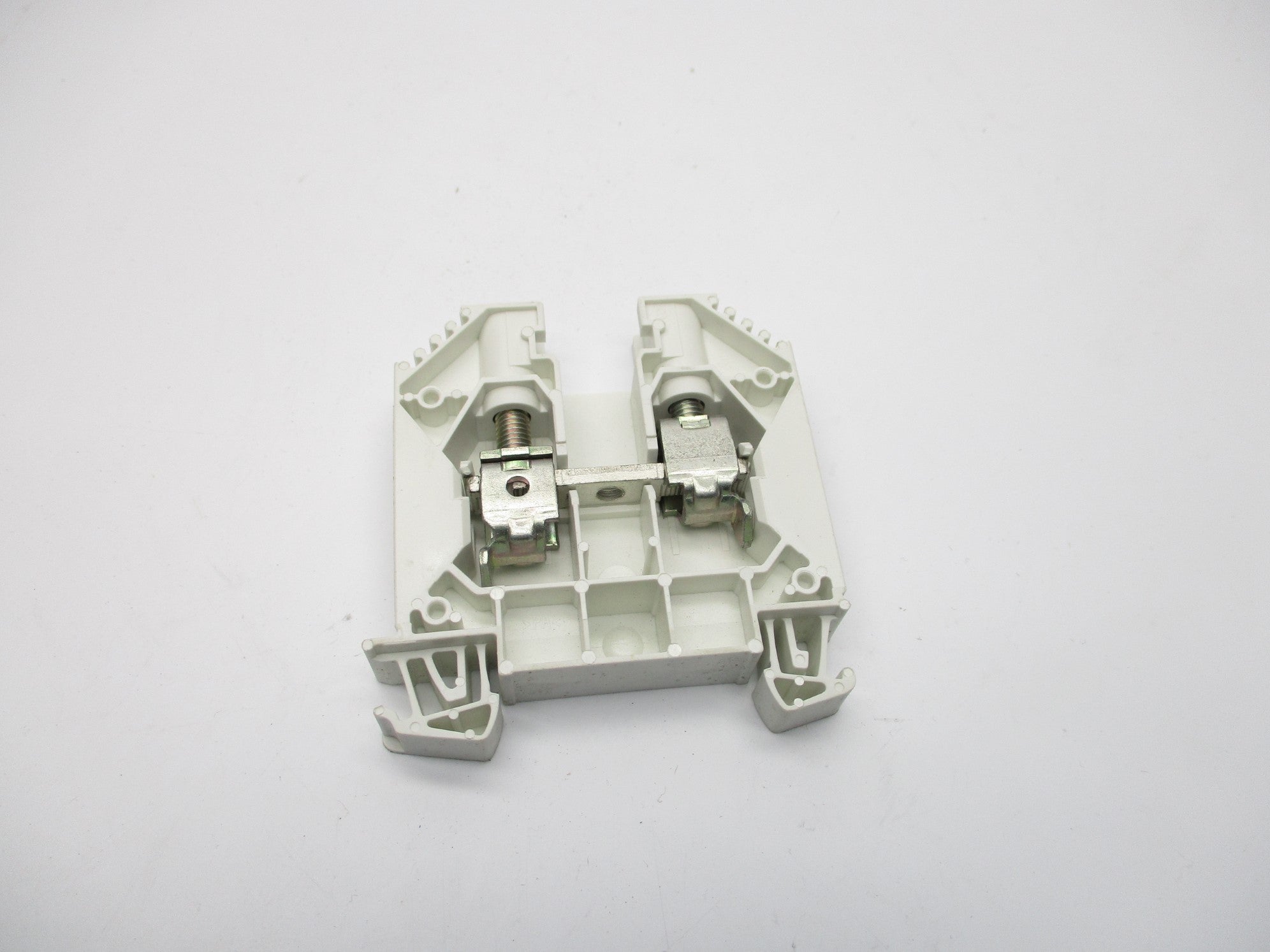 ALLEN BRADLEY 1492-J16 690V NSNP