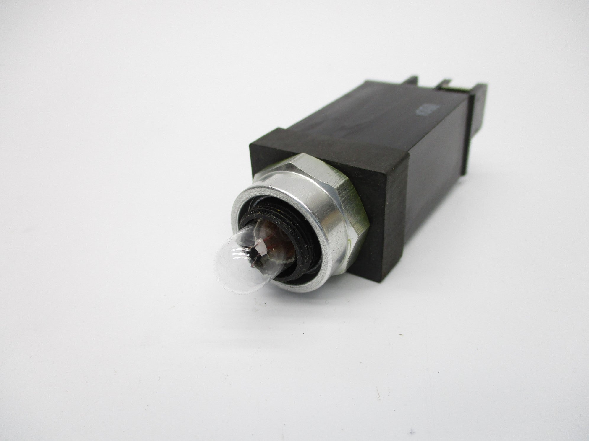 ALLEN BRADLEY 800T-PS16 SER. T NSNP