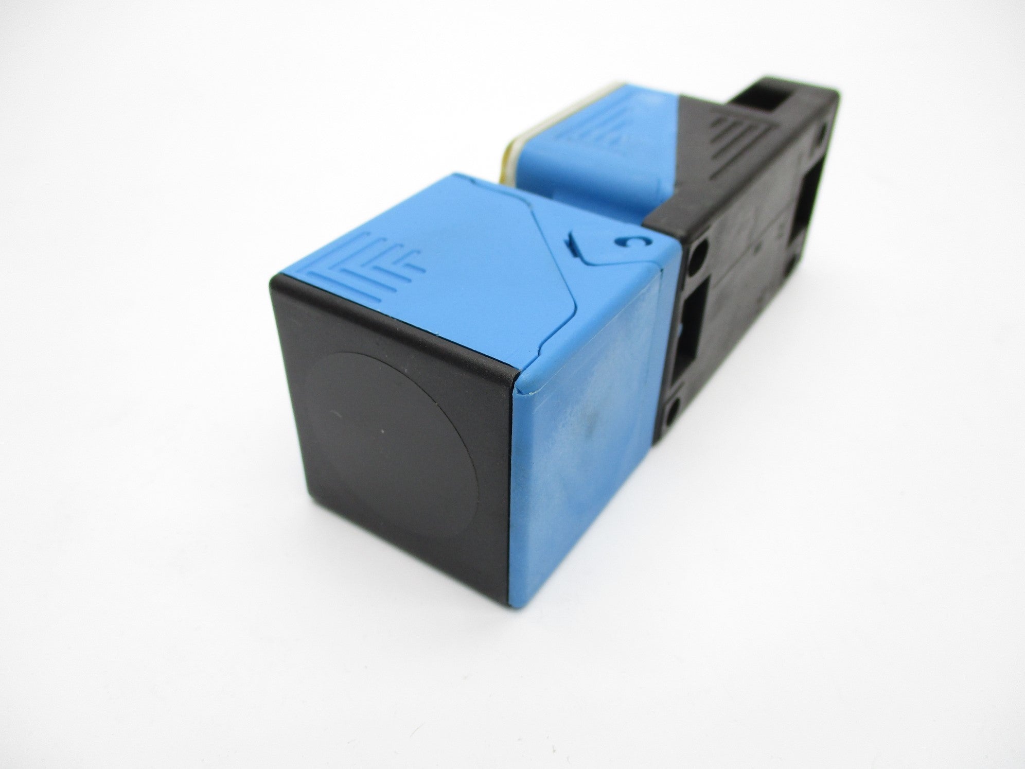 ALLEN BRADLEY 871L-D20EN40-T3 SER. A NSNP