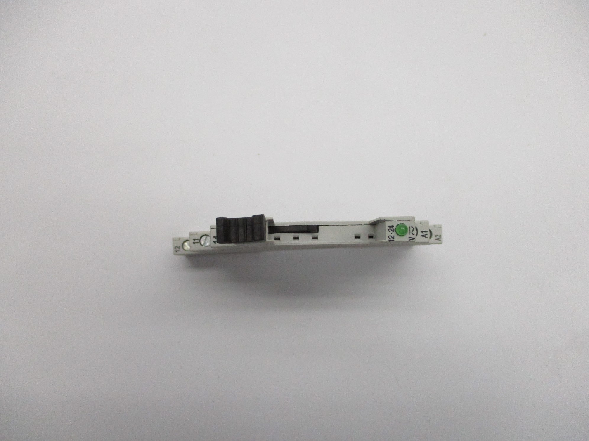 ALLEN BRADLEY 700-HLT1U SER. A (AS PICTURED) NSNP