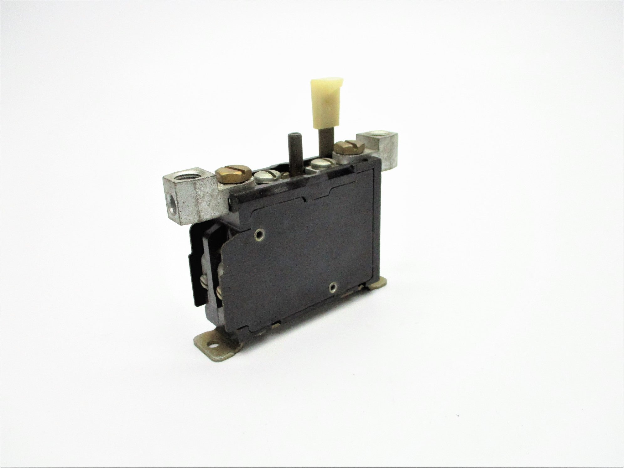 INDUSTRIAL SPARE PART 815-COV4 SER. K 600VAC NSNP