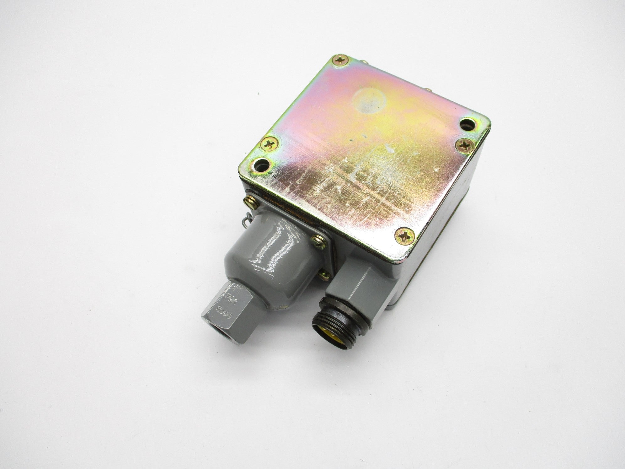 ALLEN BRADLEY 836T-T253JX81X15 SER. A UNMP