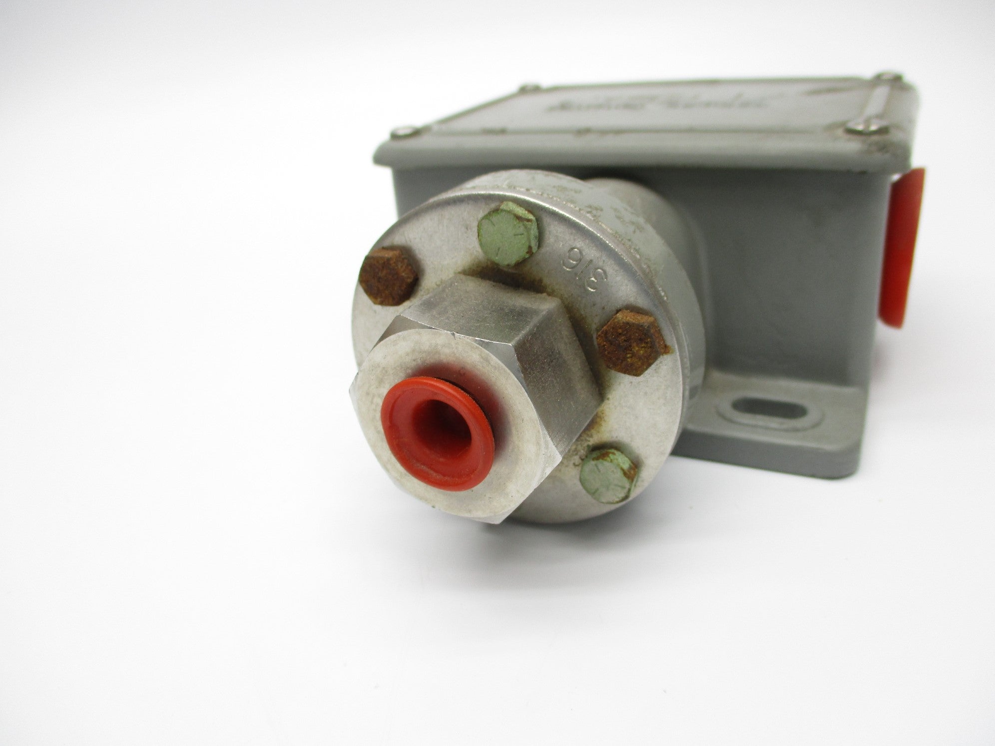 SOR 54NN-K117-N1-C1A 750PSI UNMP